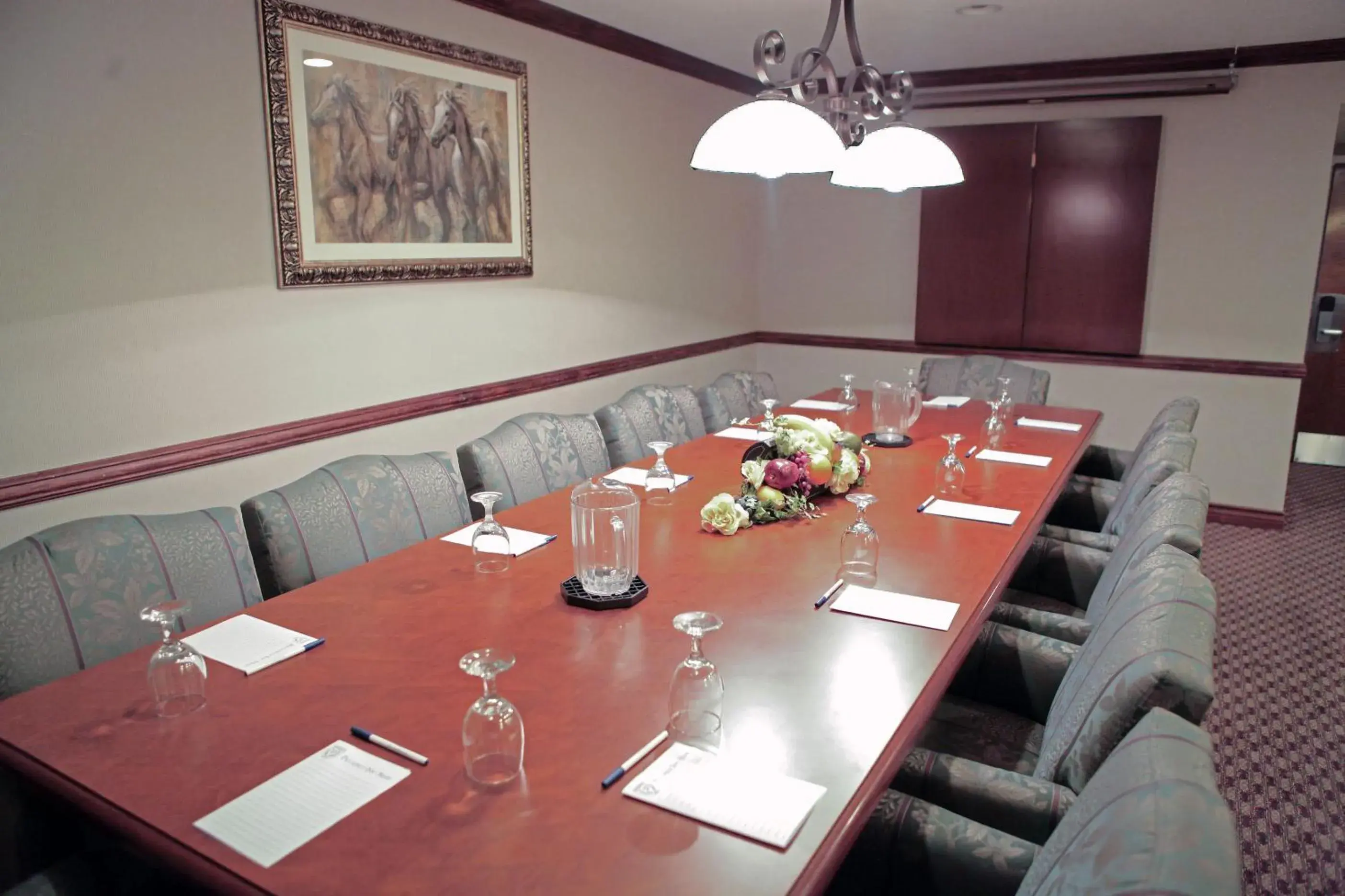 Business facilities in Piccadilly Inn Shaw