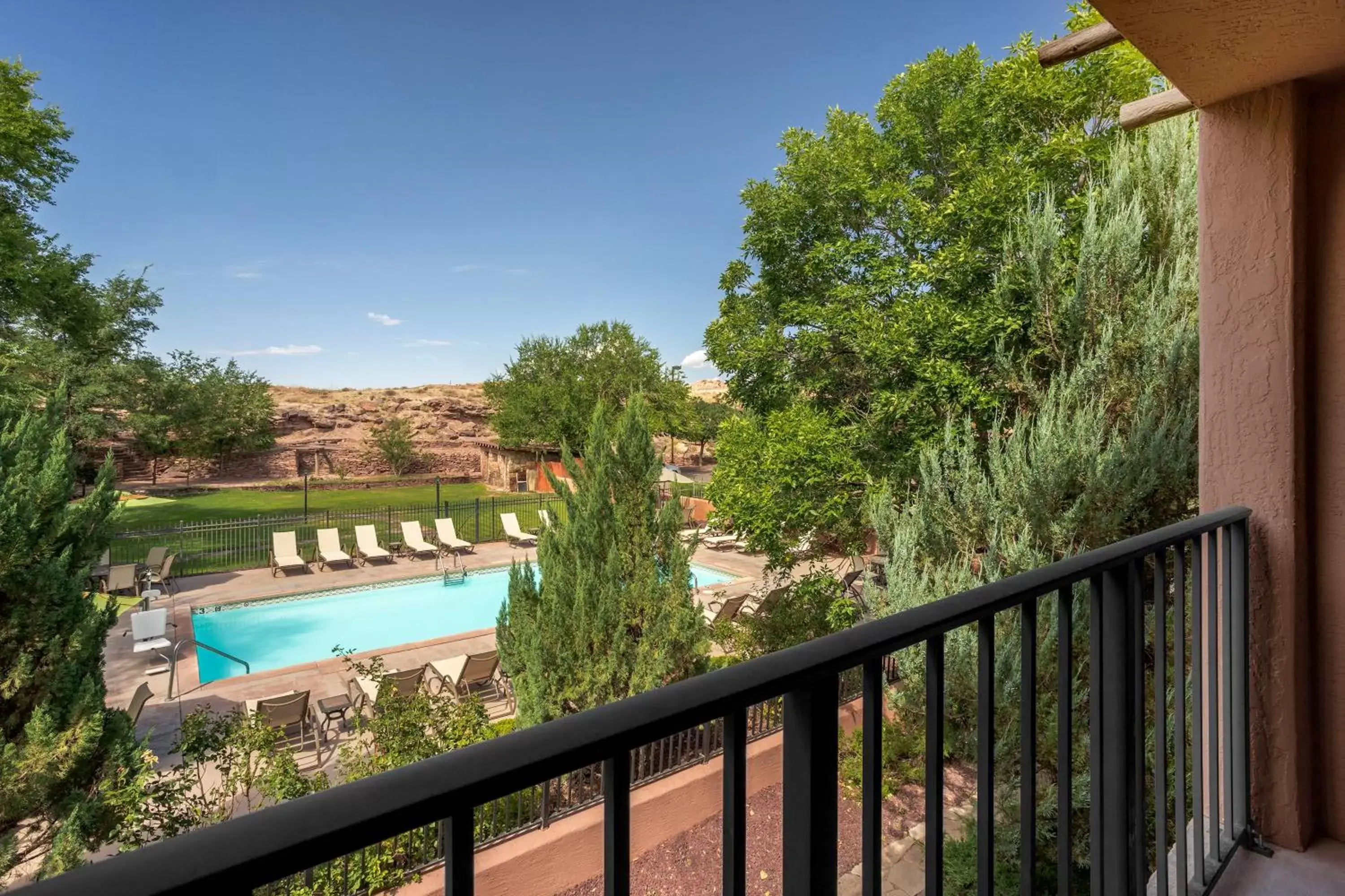 Photo of the whole room, Pool View in Holiday Inn Canyon De Chelly-Chinle, an IHG Hotel