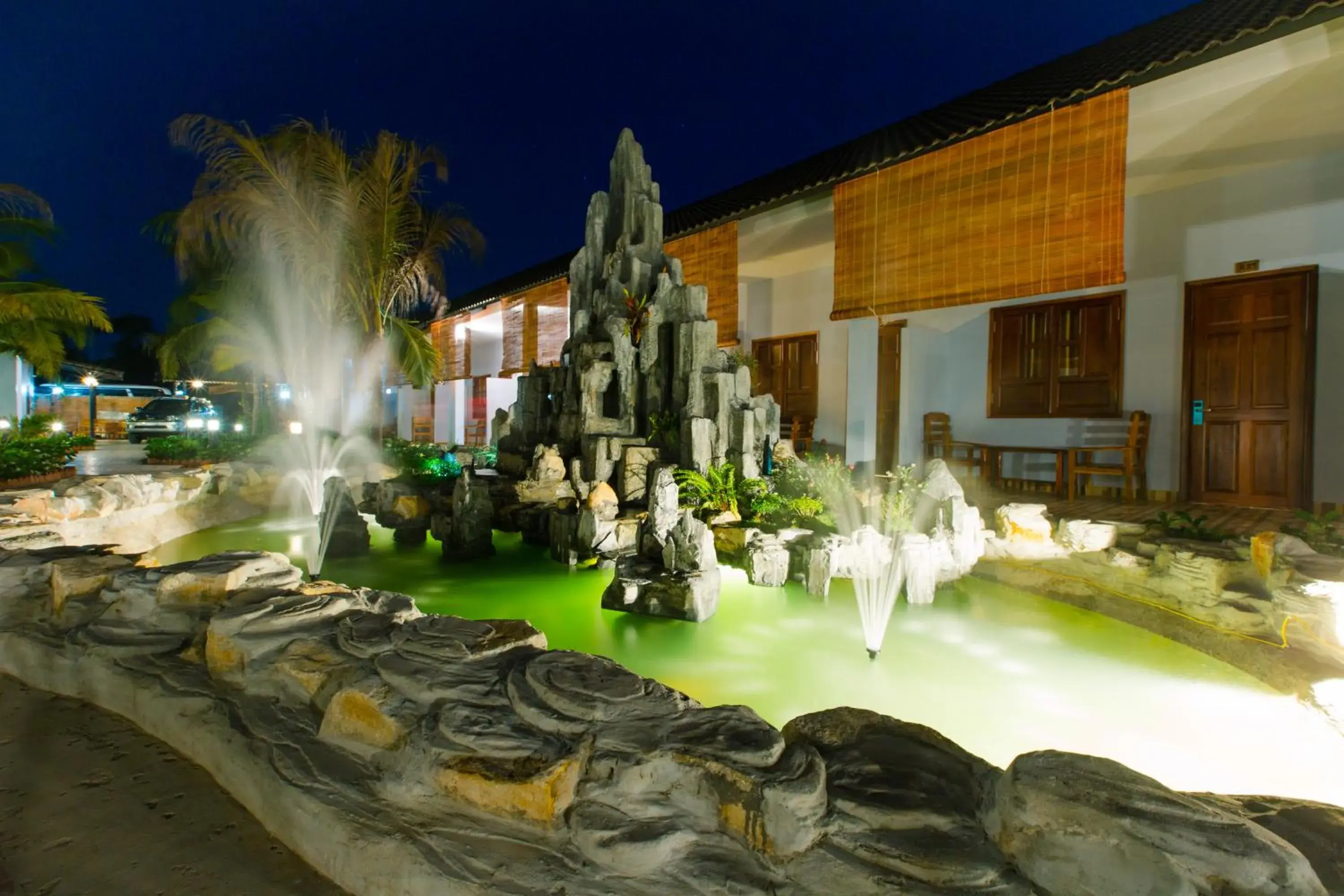 Property building in Palm Hills Resort Property building in Palm Hills Resort