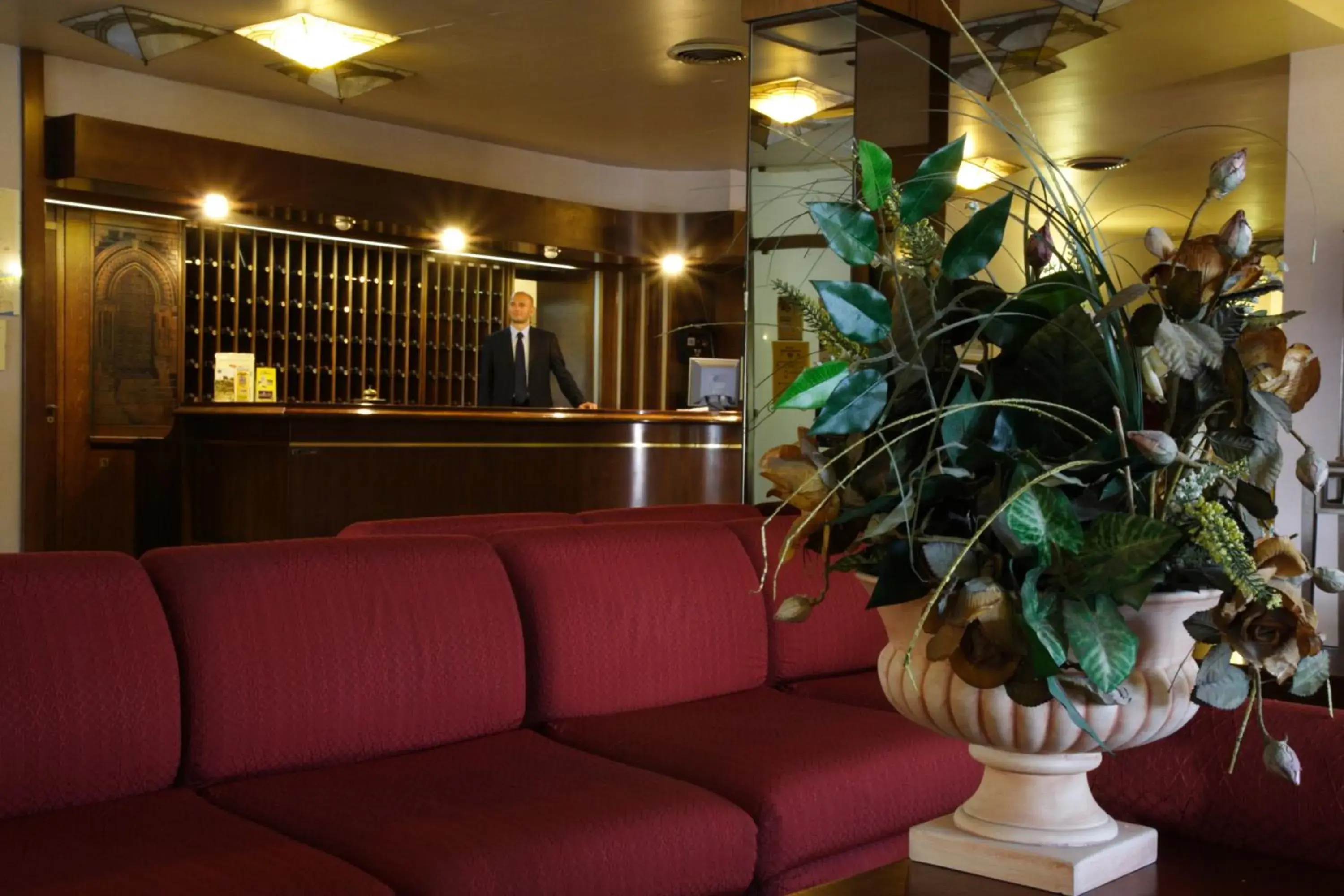 Staff, Lobby/Reception in Hotel Tre Torri