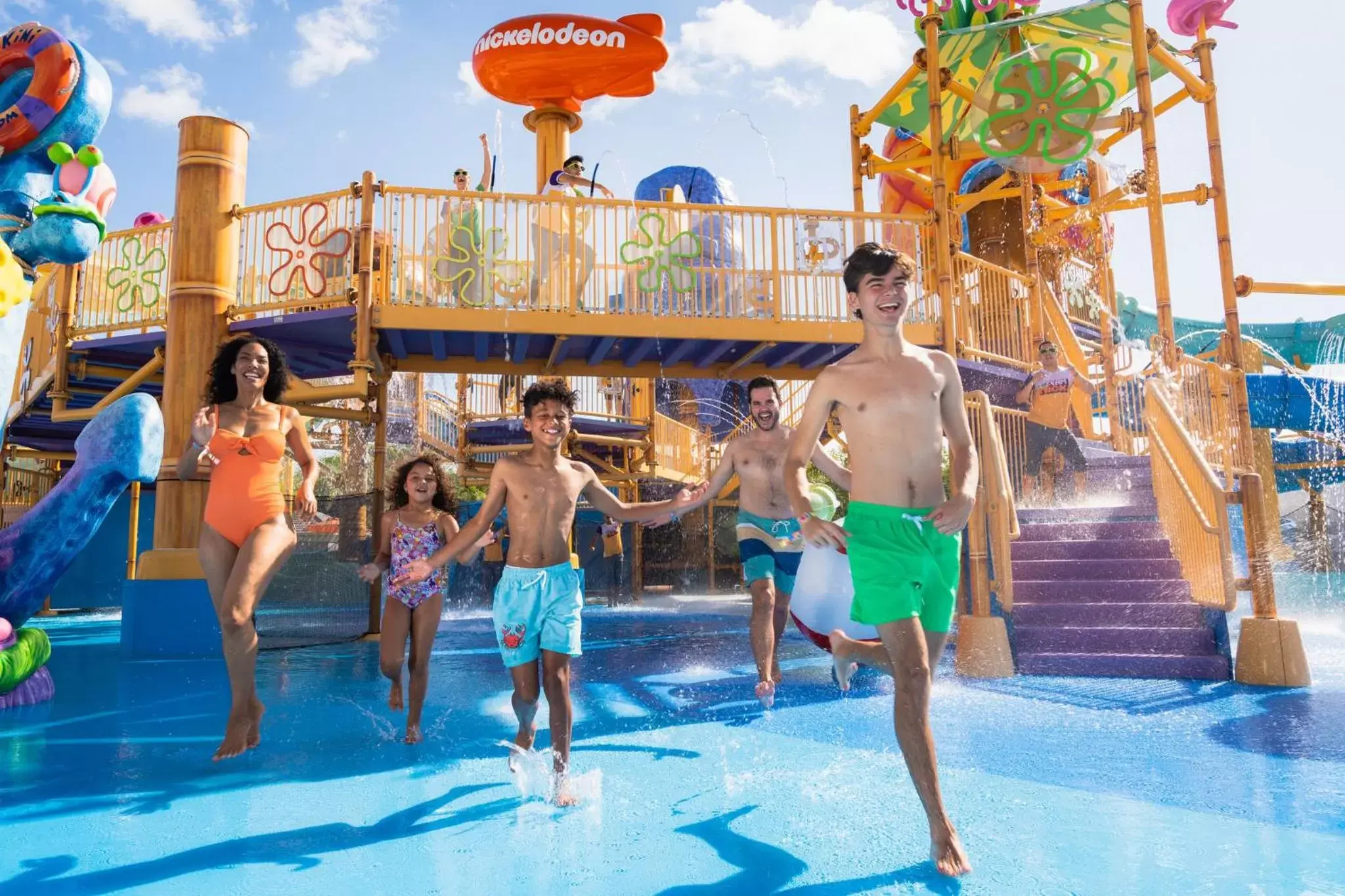 Swimming Pool in Nickelodeon Hotels & Resorts Riviera Maya All Inclusive