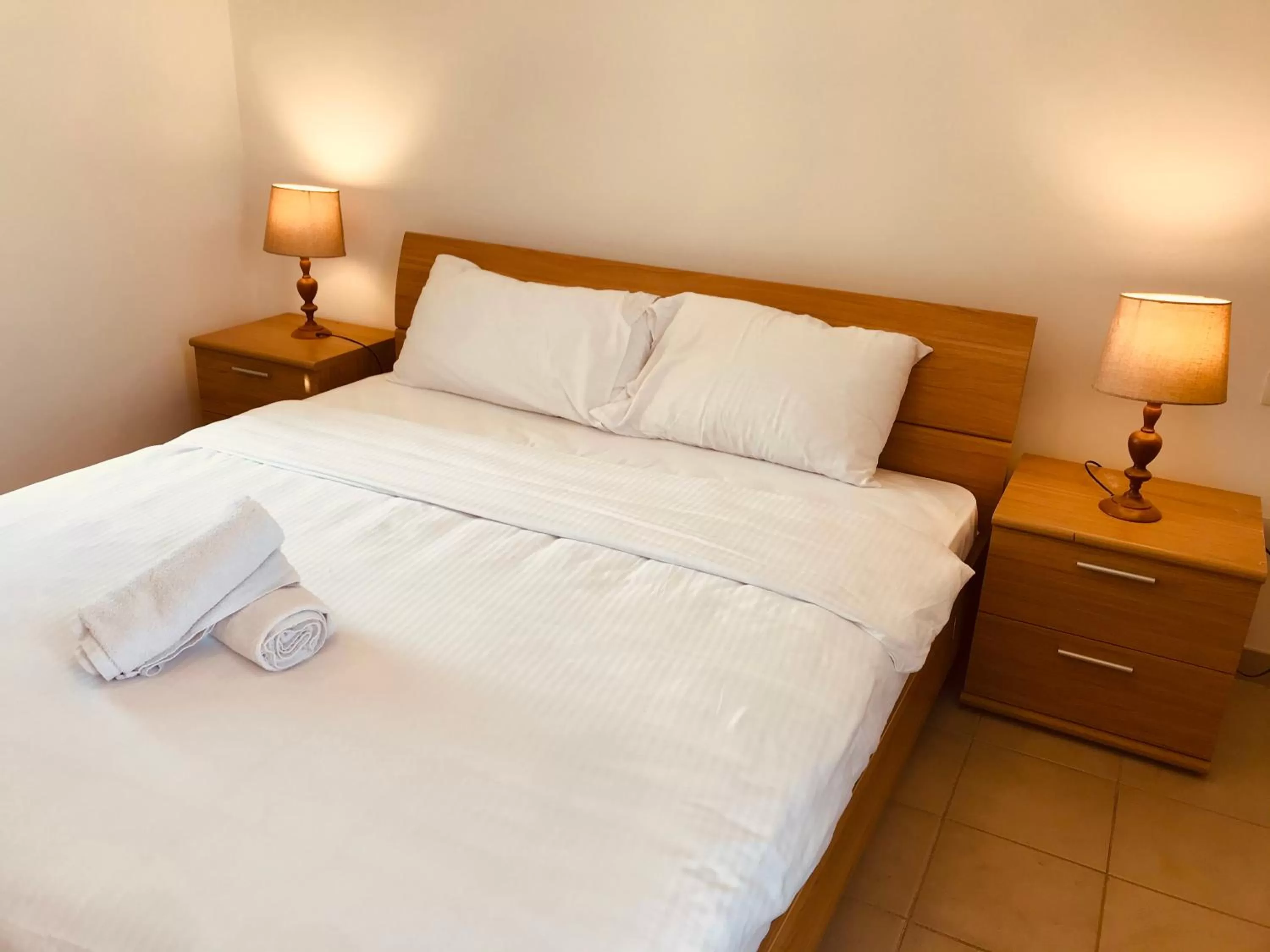 Bed in Tala Bay Residence - Families Only