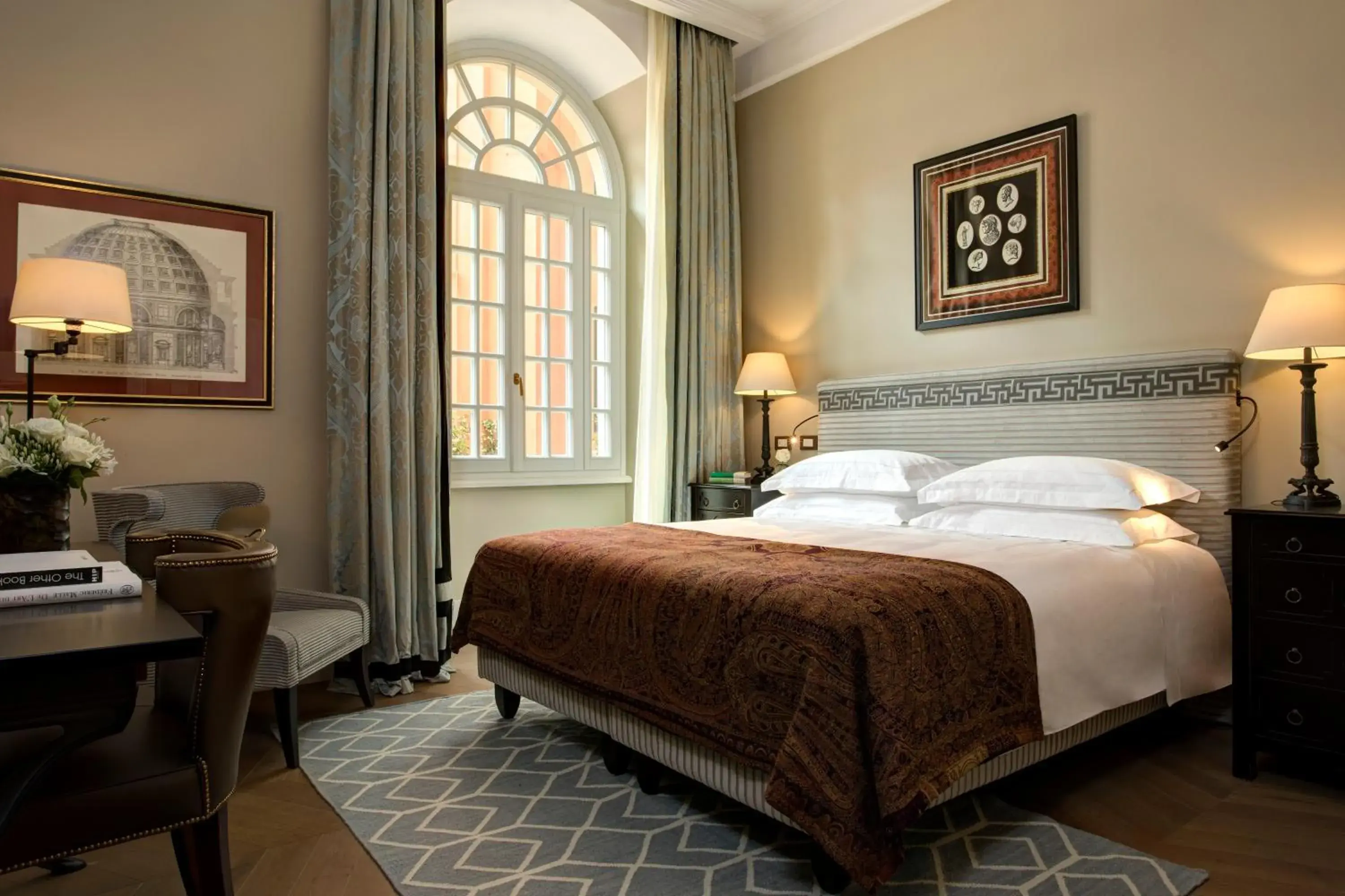 Bedroom, Bed in Rocco Forte Hotel de la Ville