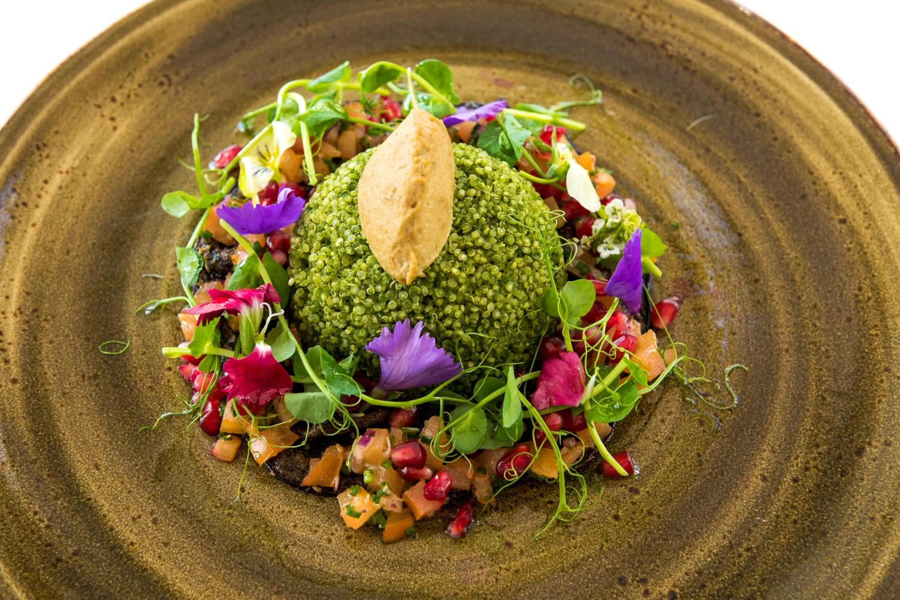 Food and drinks in Bromley Court Hotel London