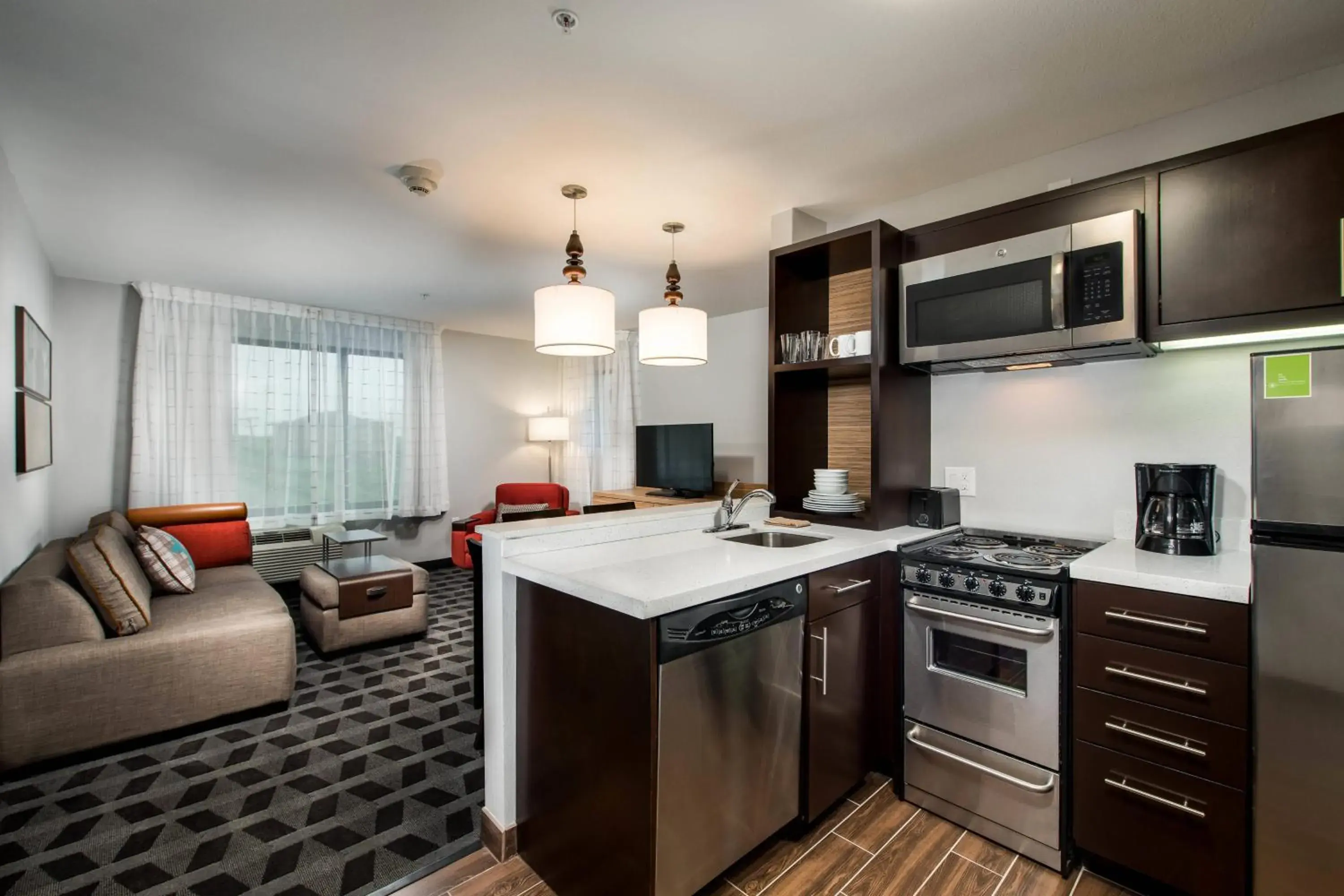 Kitchen or kitchenette, Kitchen/Kitchenette in TownePlace Suites by Marriott Waco South
