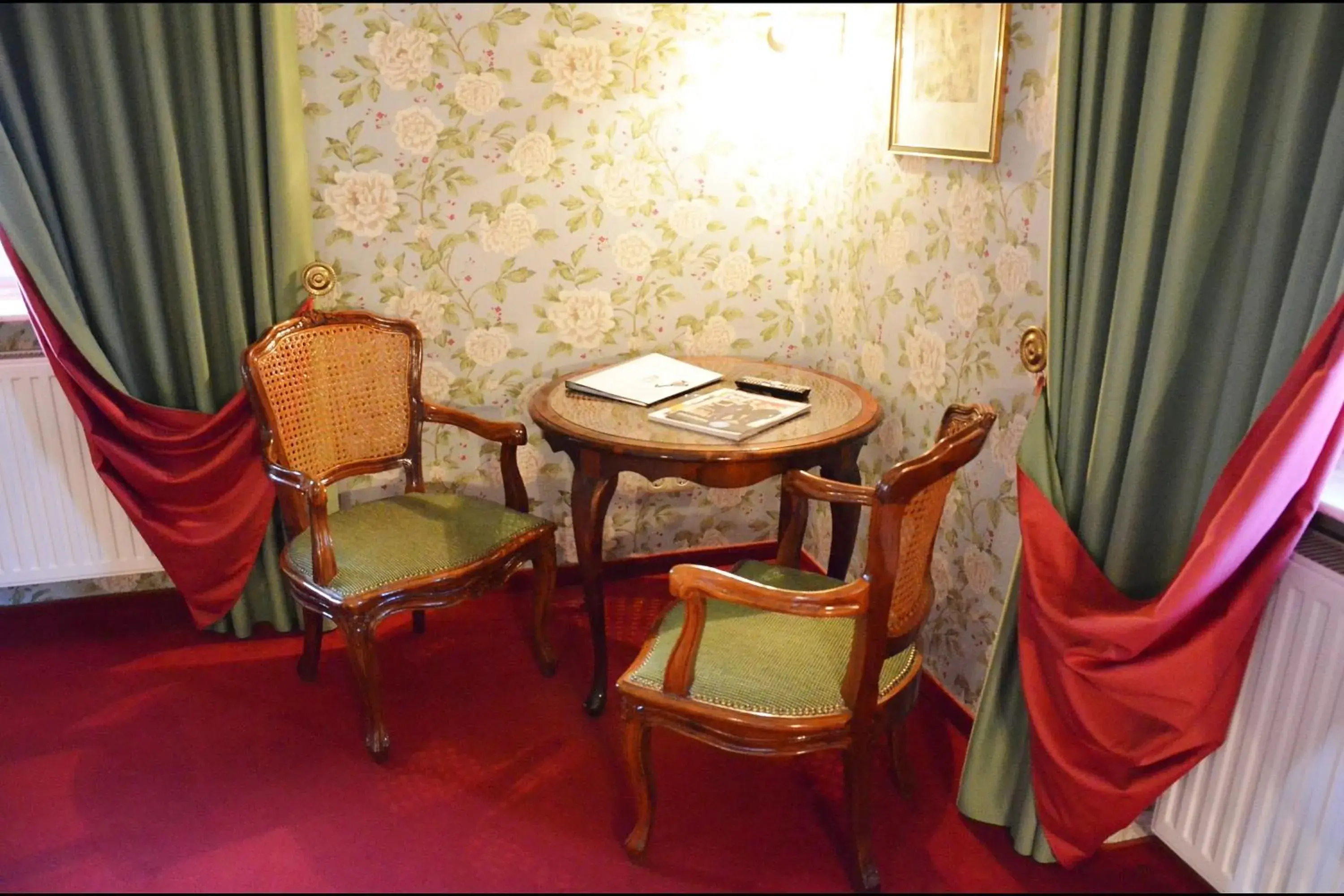 Seating Area in Hotel Hohenstauffen