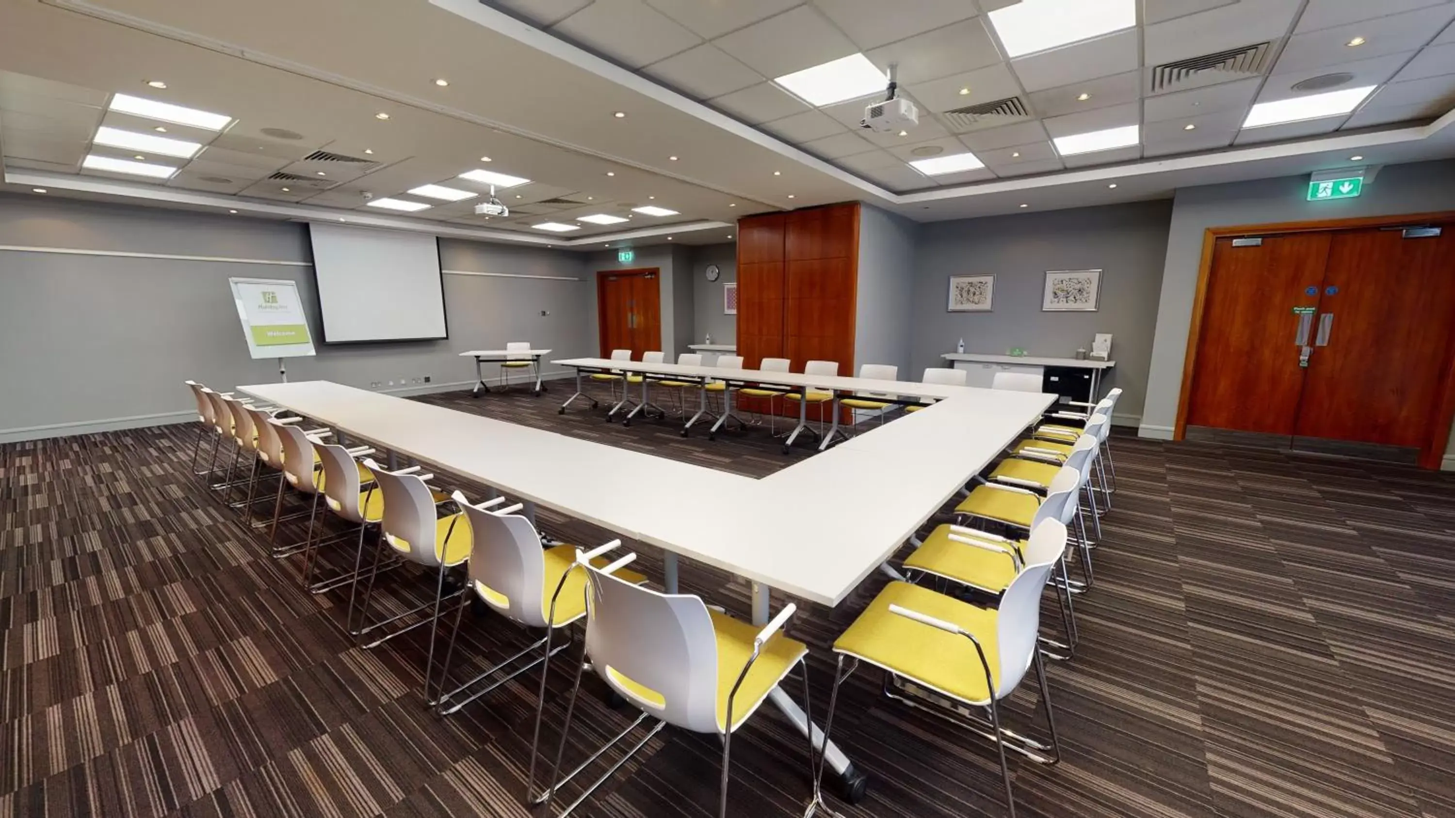 Meeting/conference room in Holiday Inn Milton Keynes Central, an IHG Hotel