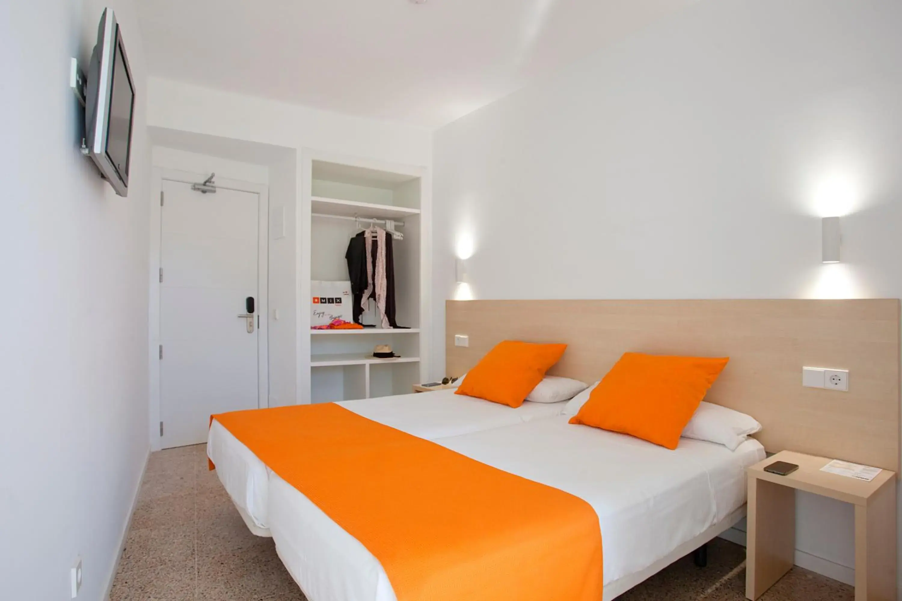 Photo of the whole room, Bed in Mix Peru Playa Photo of the whole room, Bed in Mix Peru Playa