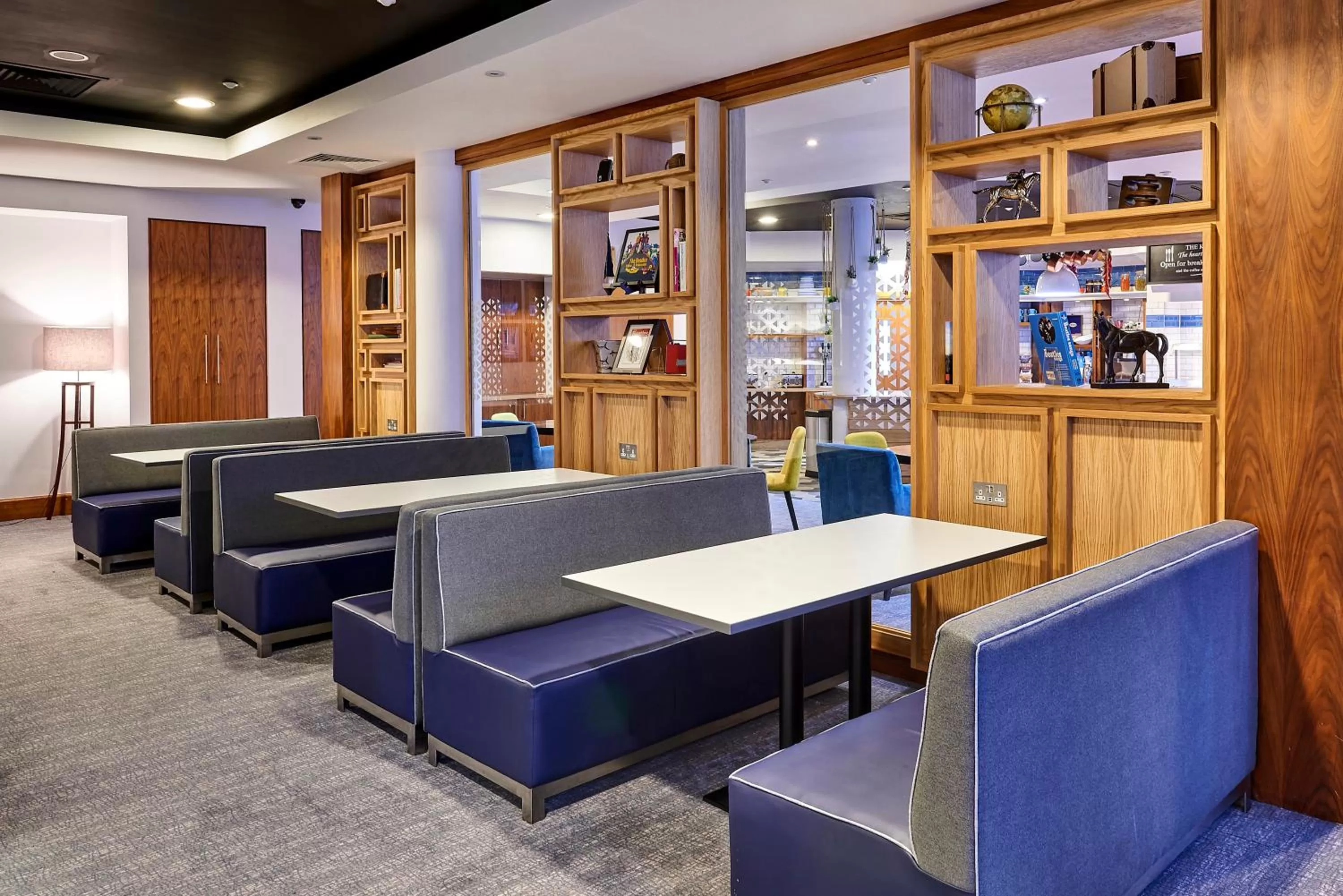 Restaurant/places to eat in Staybridge Suites Liverpool by IHG