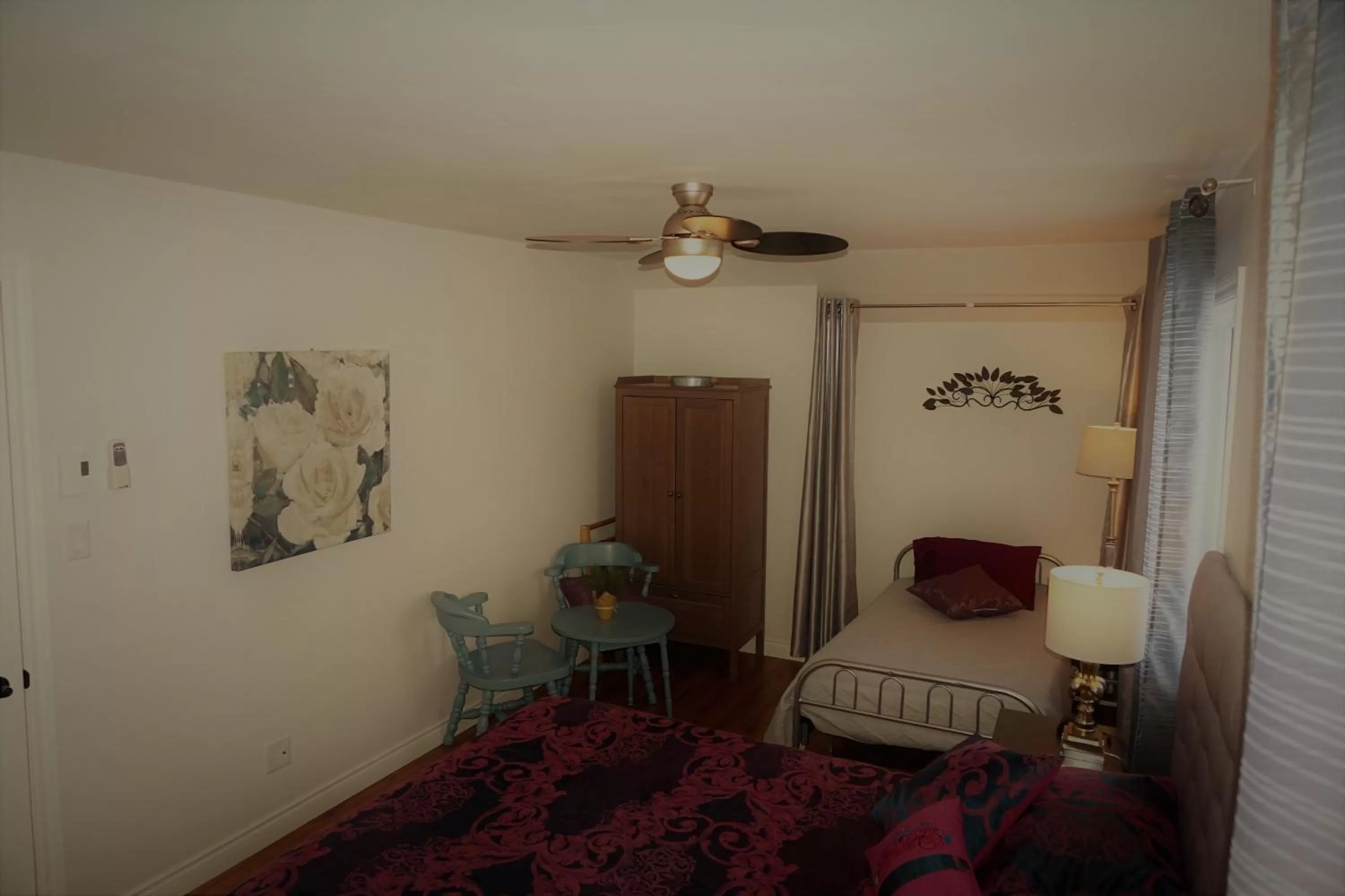 Bed, Seating Area in Gite L'Antre d'Eux