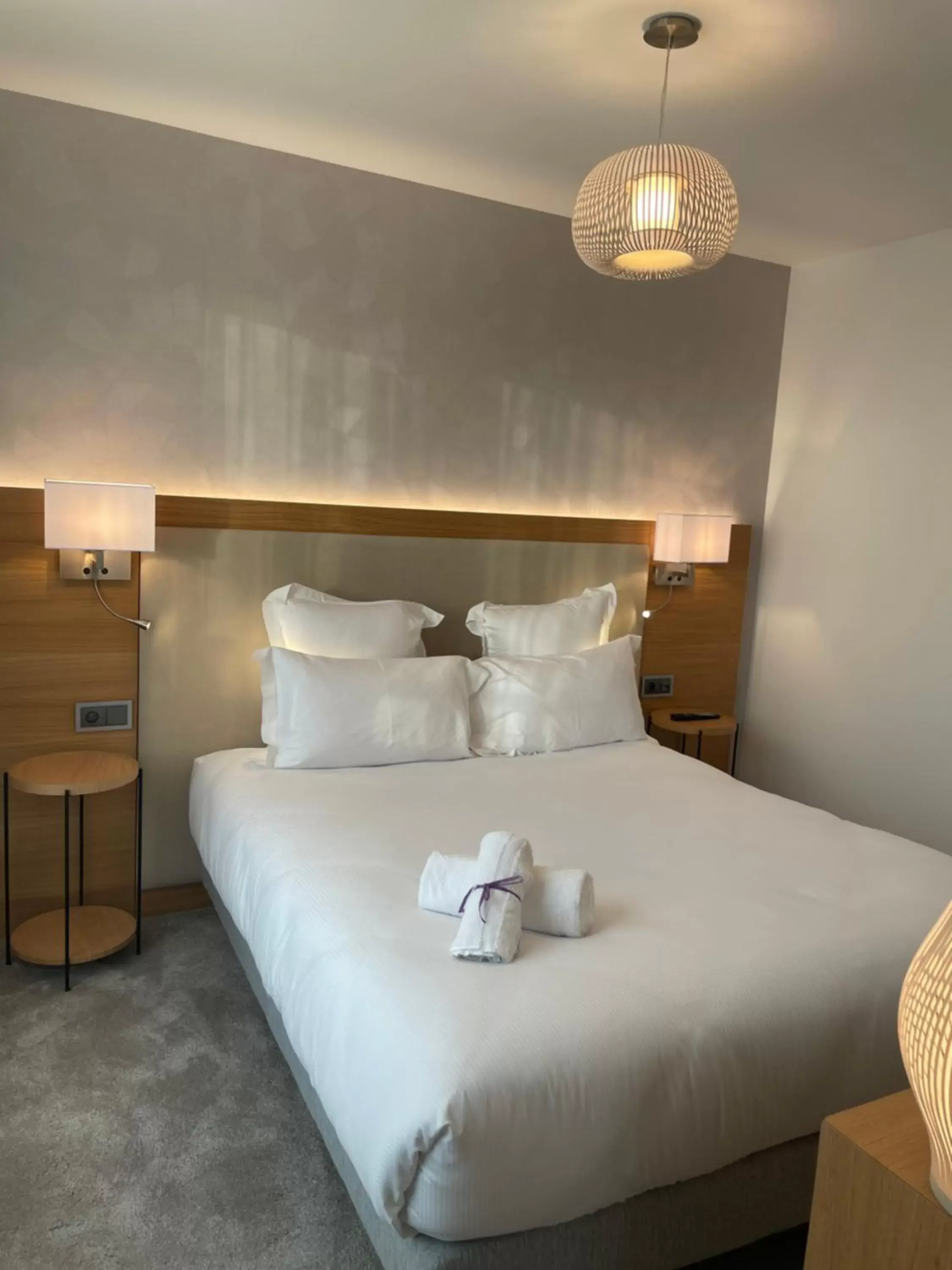 Bedroom, Bed in Brit Hotel Paris Orly Rungis