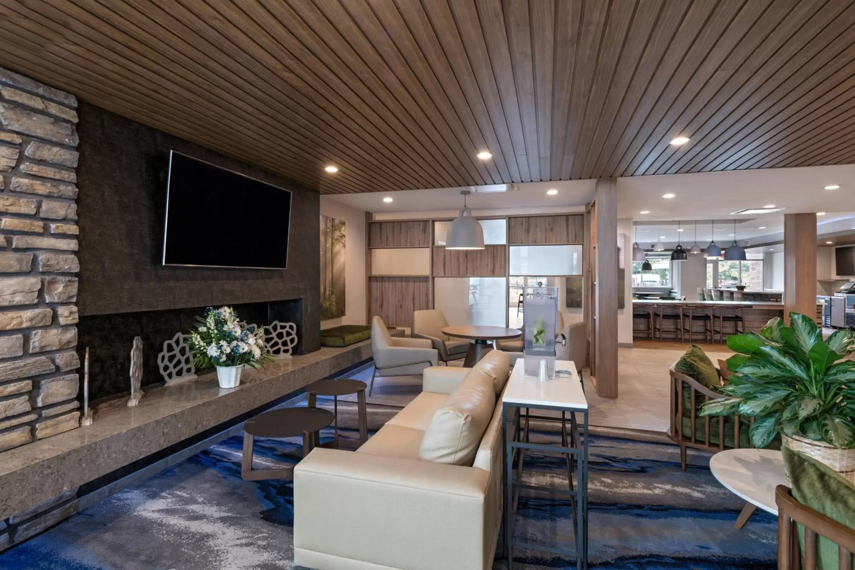 Lobby or reception, Seating Area in Fairfield Inn & Suites by Marriott Houston Missouri City