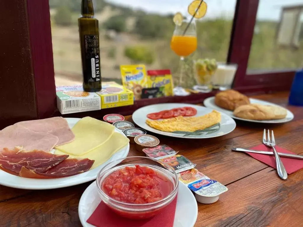 Breakfast in Hotel Monasterio de Rocamador