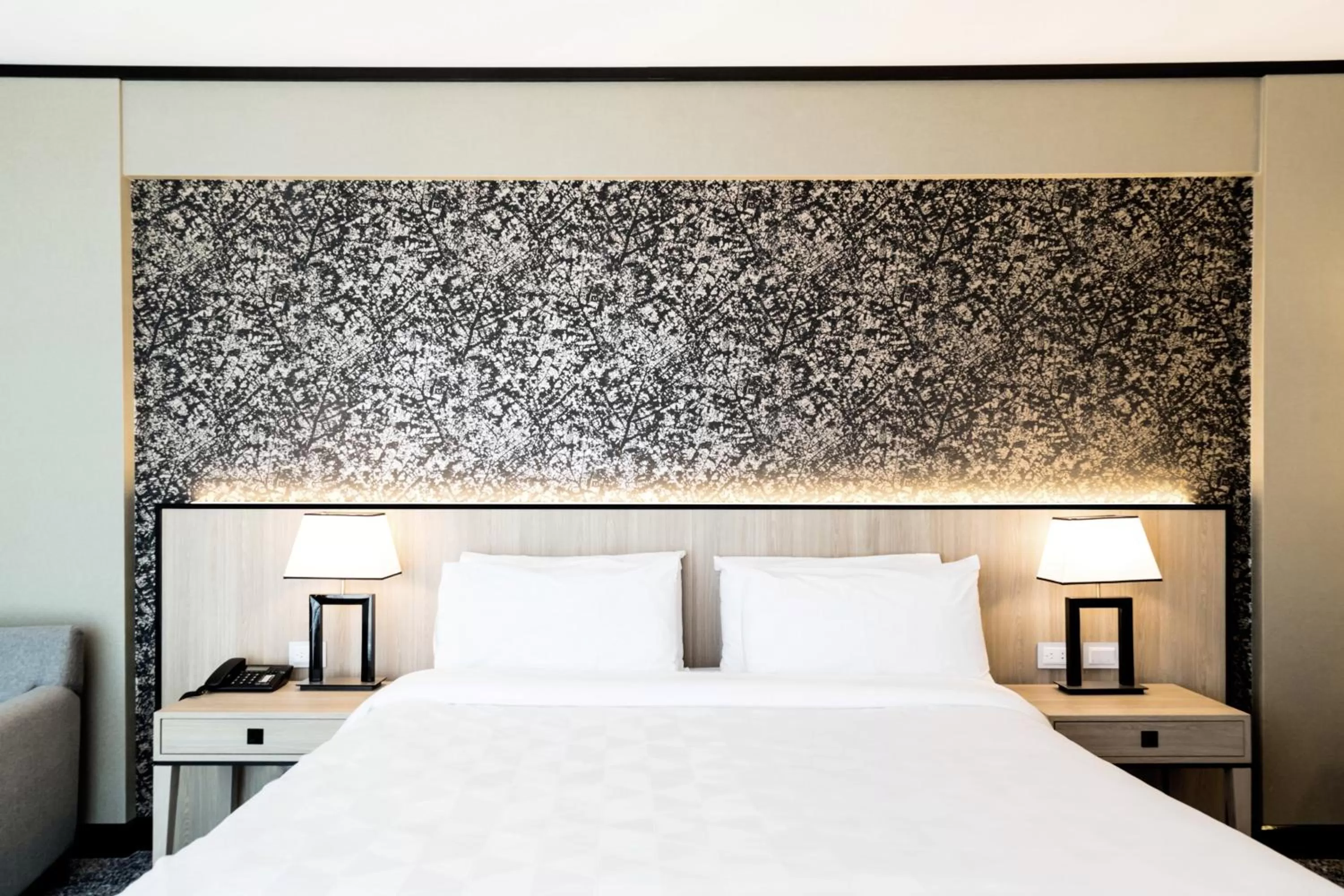 Photo of the whole room, Bed in Holiday Inn Rosario by IHG