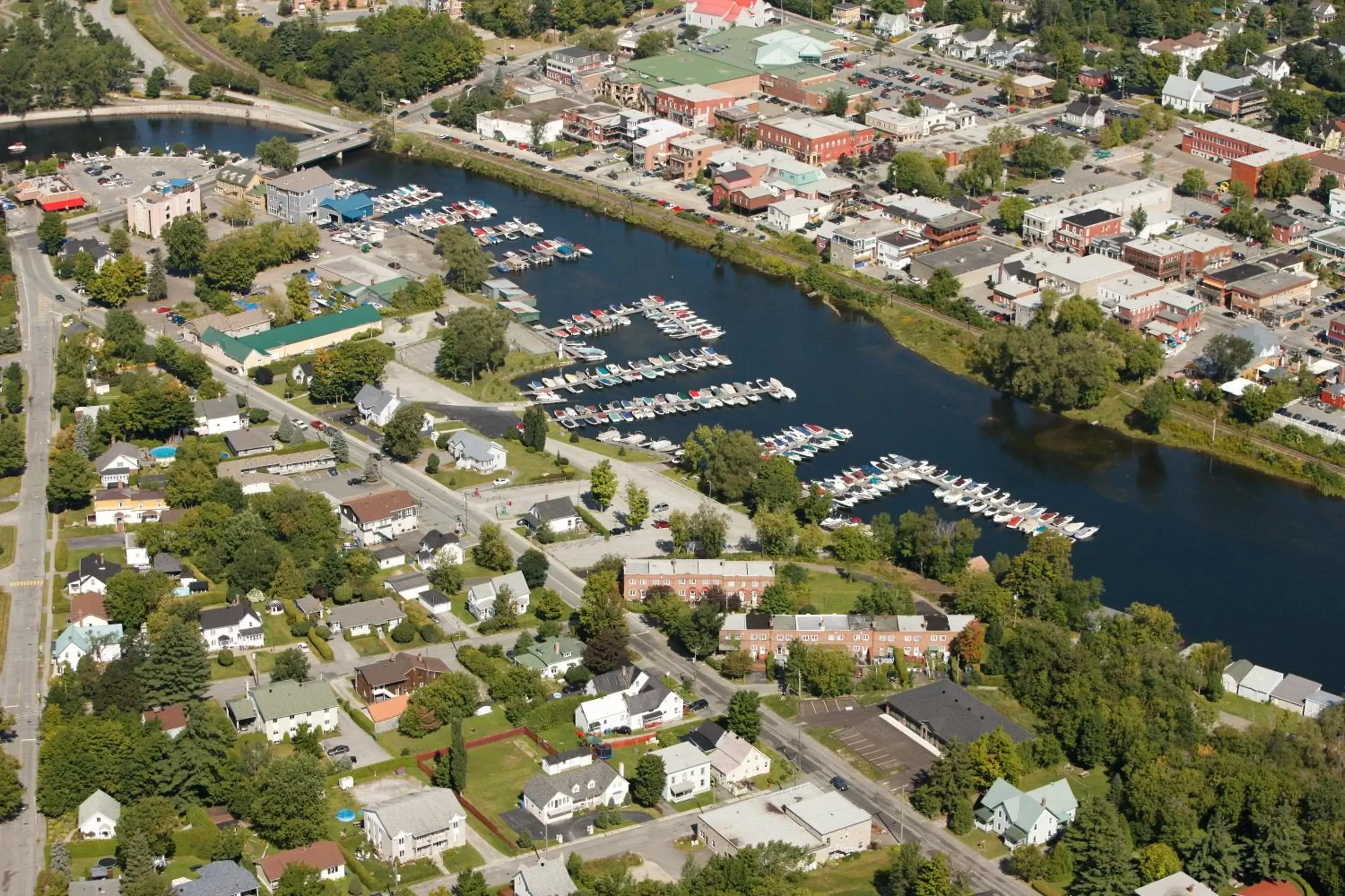 View (from property/room), Bird's-eye View in À Amour et Amitié