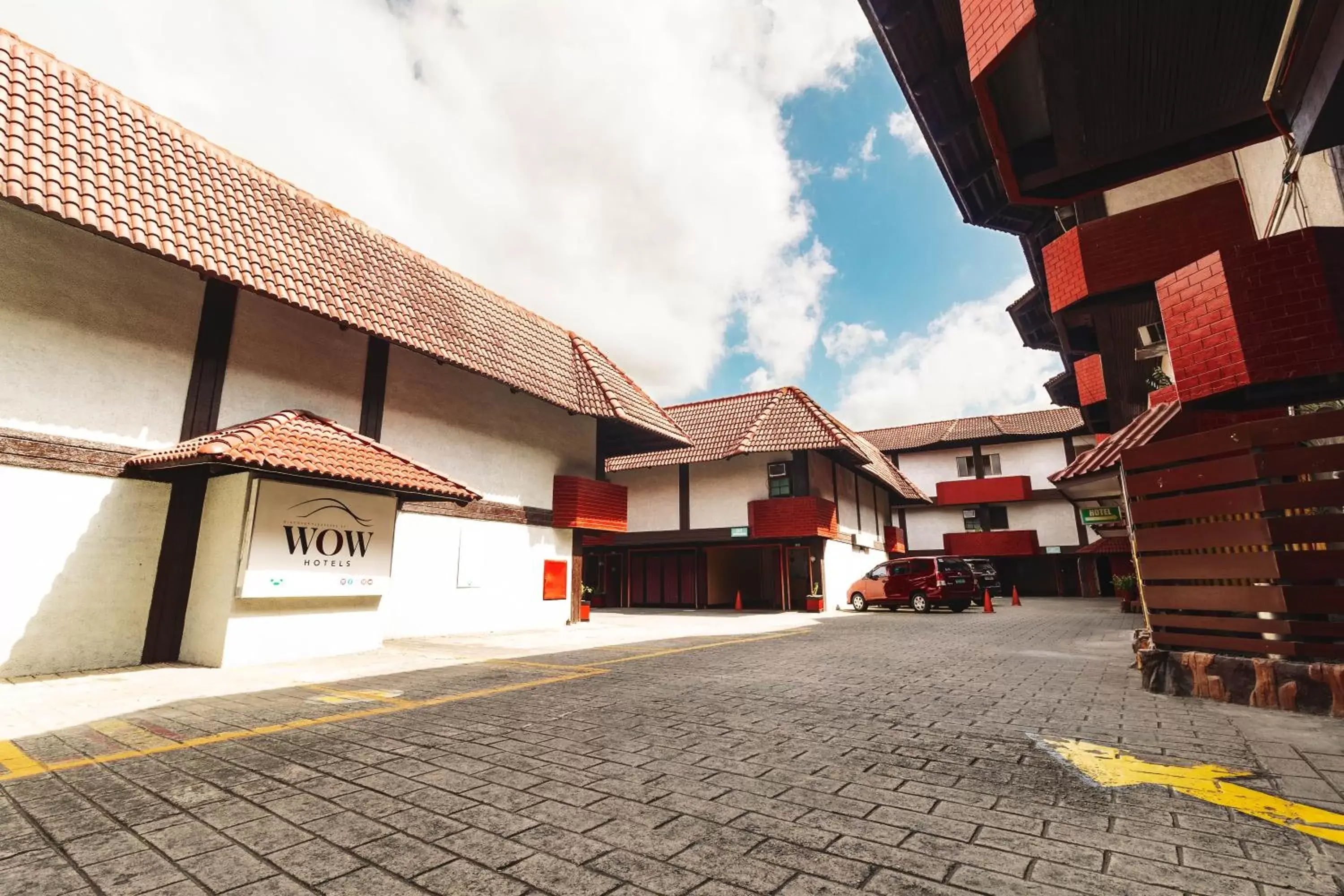 Property building in Town and Country Hotel V Mapa Property building in Town and Country Hotel V Mapa