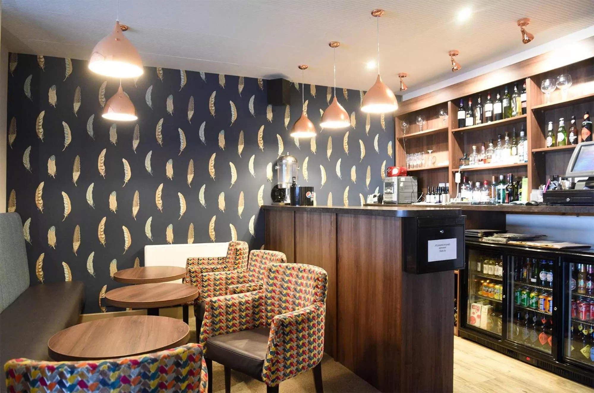 Restaurant/places to eat in The Royal Hotel