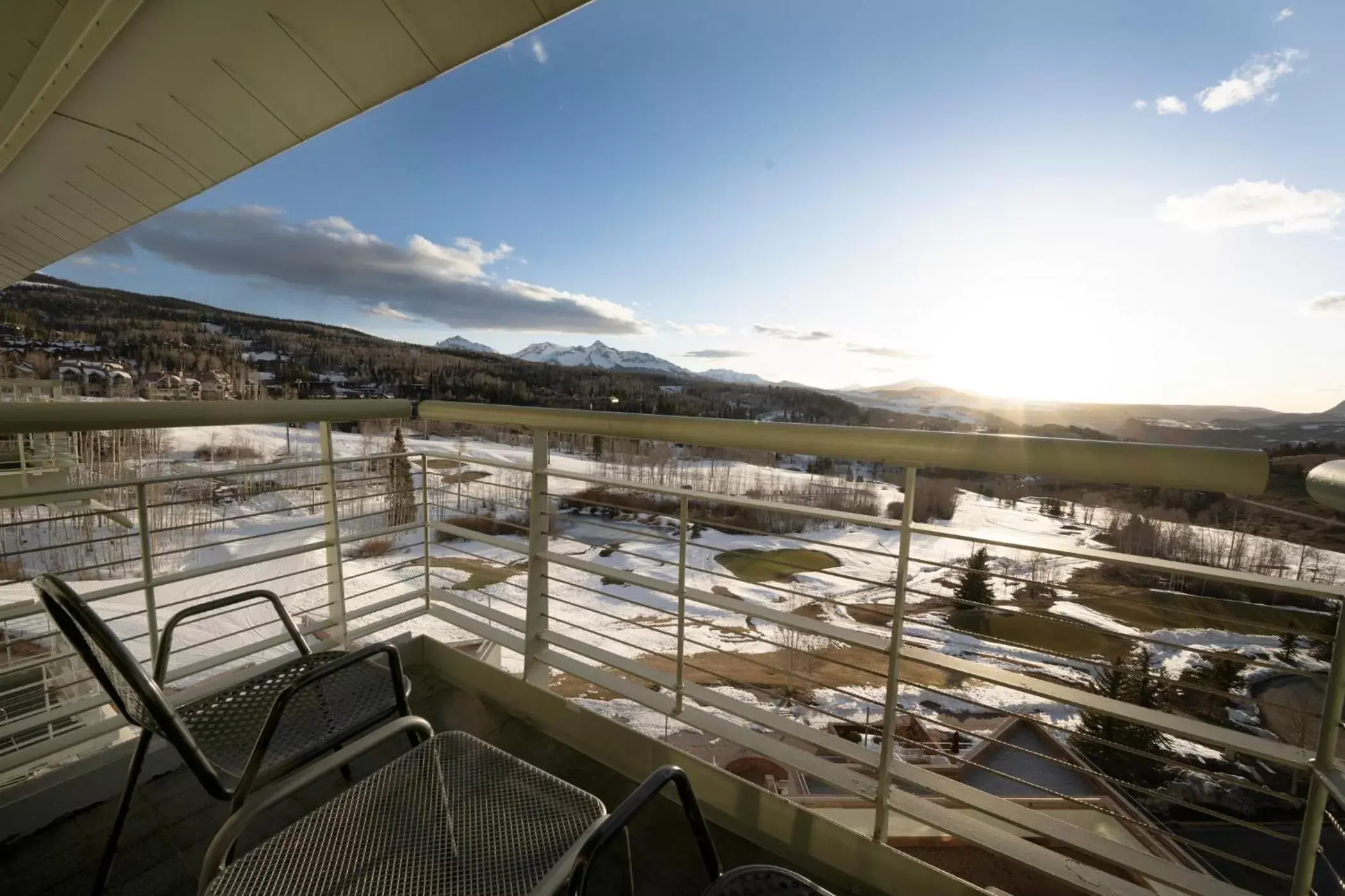 Balcony/Terrace in The Peaks Resort and Spa