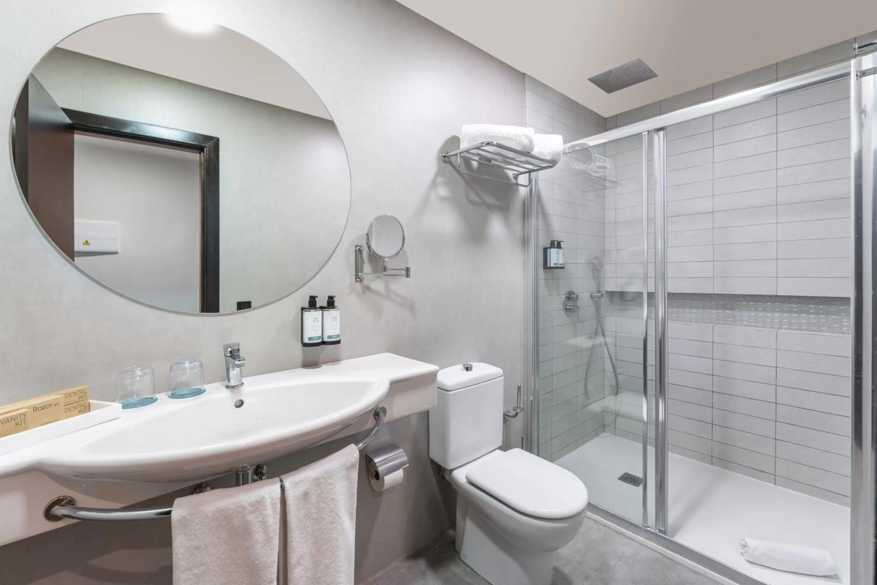 Shower in Occidental Roca Negra - Adults Only