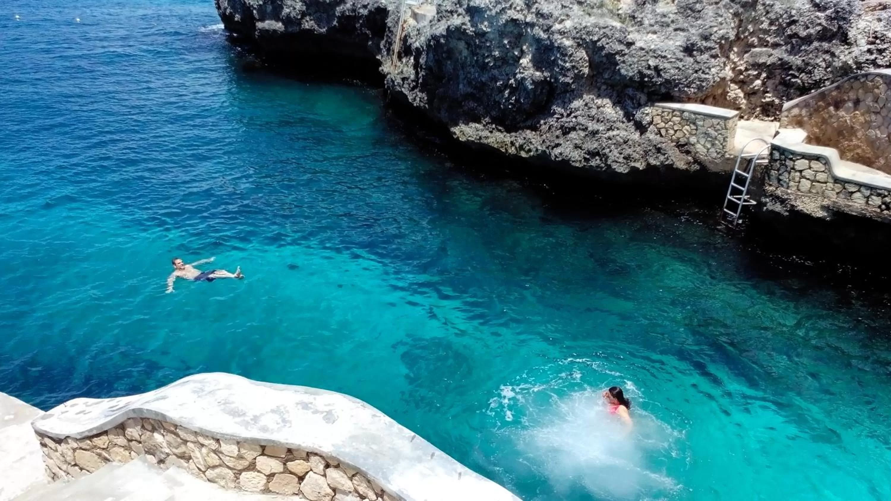 Day in Catcha Falling Star