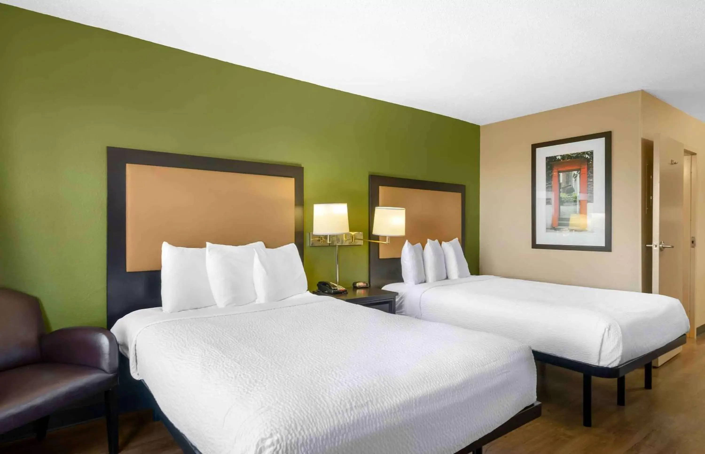 Bedroom, Bed in Extended Stay America Suites - St Petersburg - Clearwater - Executive Dr