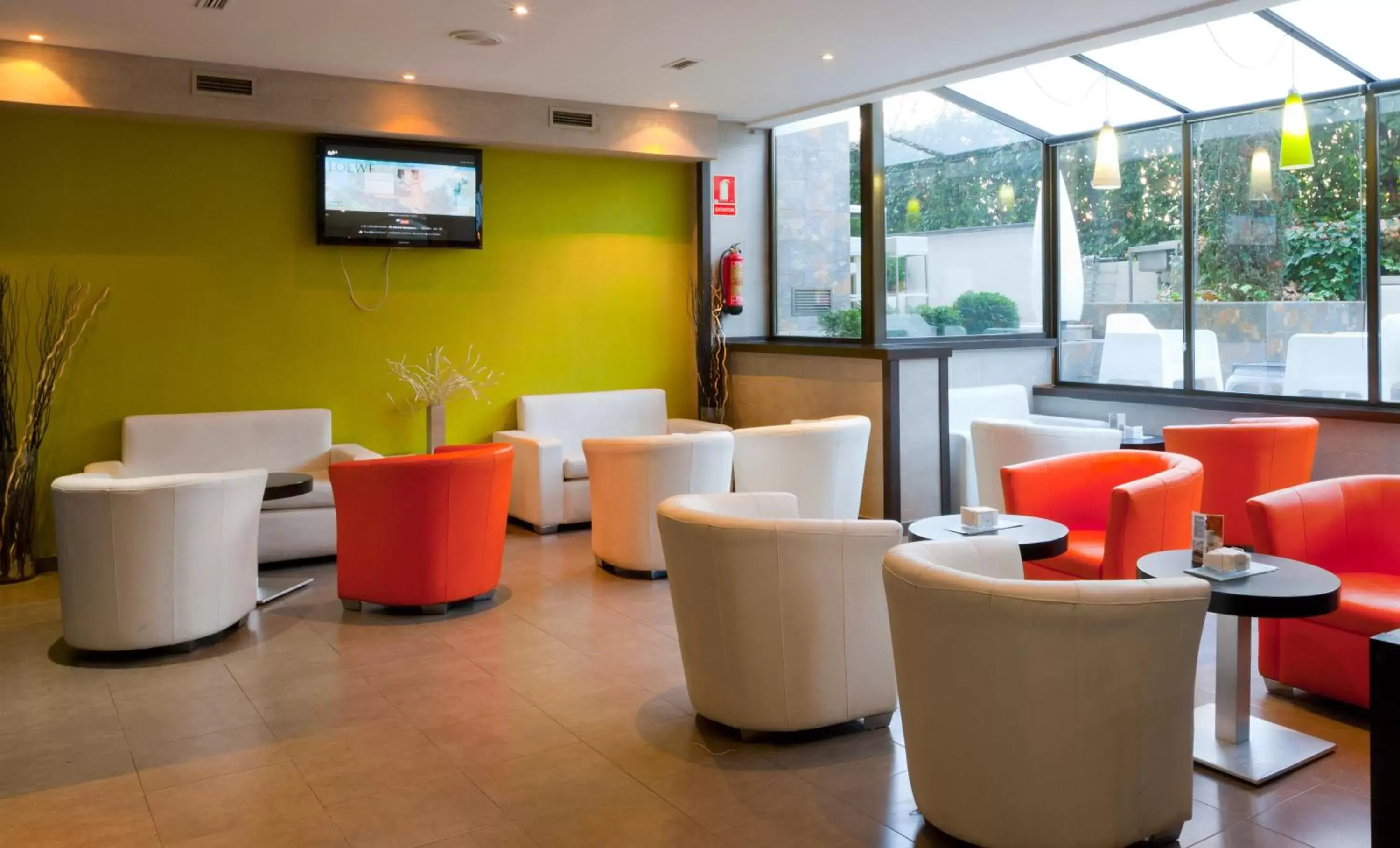 Lobby or reception, Lounge/Bar in Senator Barajas
