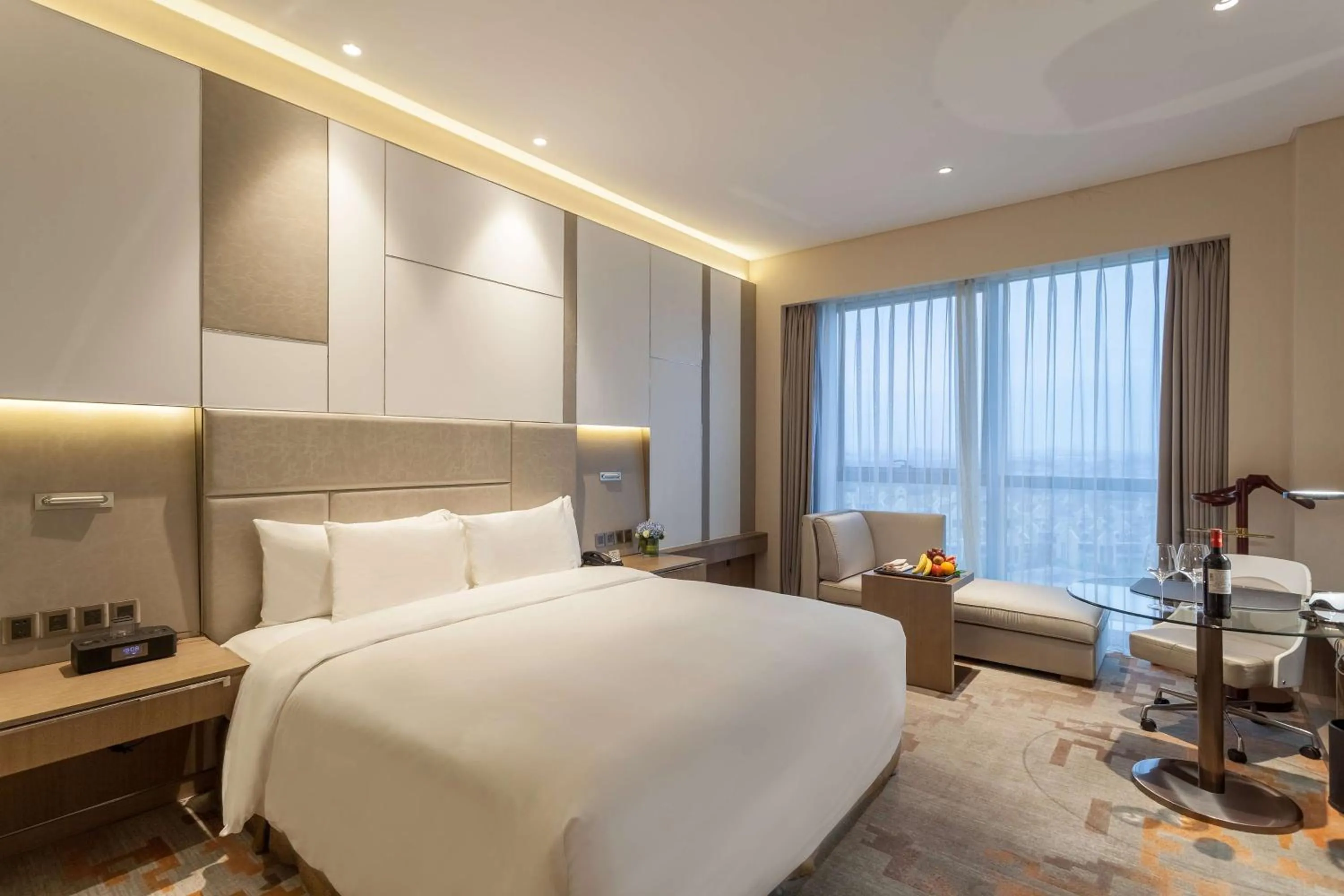 Bedroom in Radisson Exhibition Center Shanghai