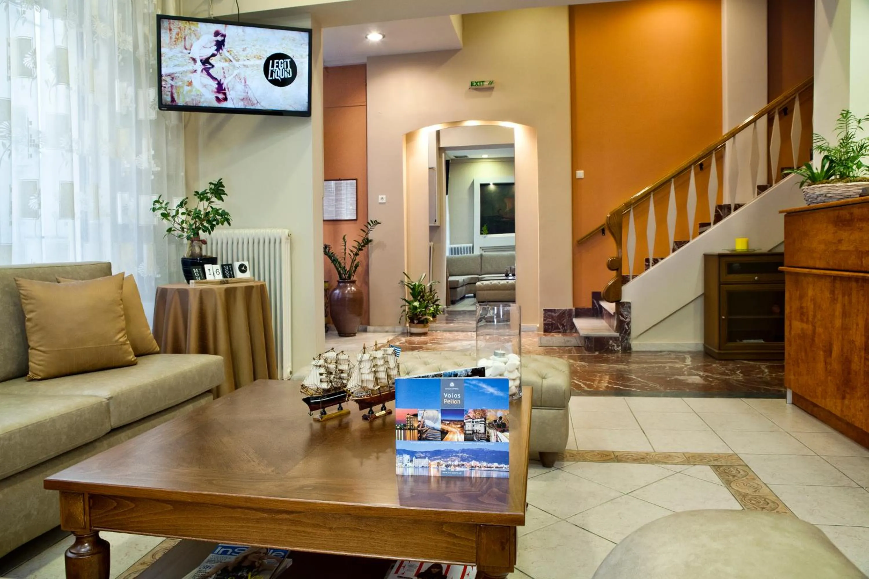 Lobby or reception in Hôtel Argo