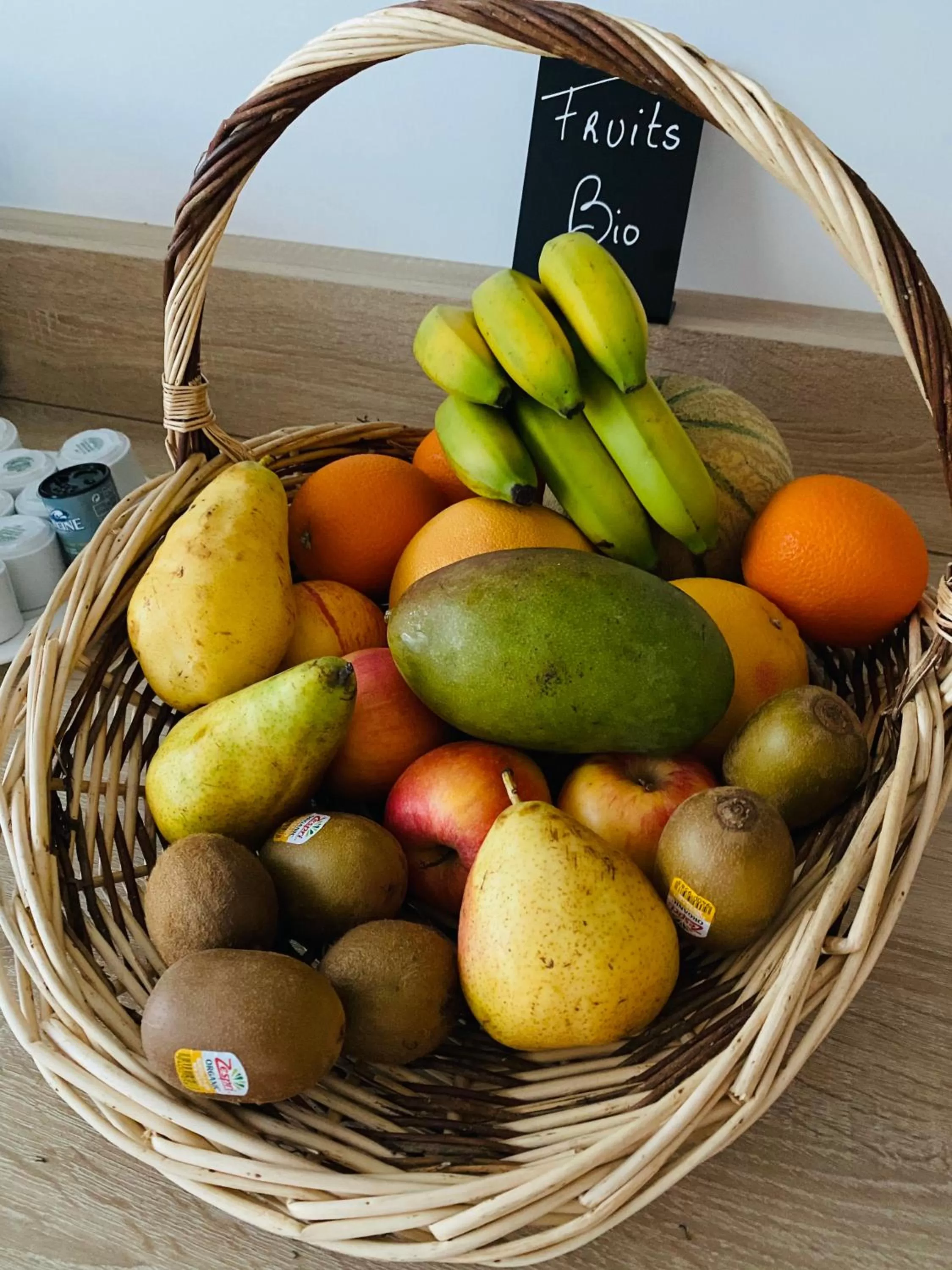 Food and drinks in Lagrange Apart'Hôtel Antibes Olympie