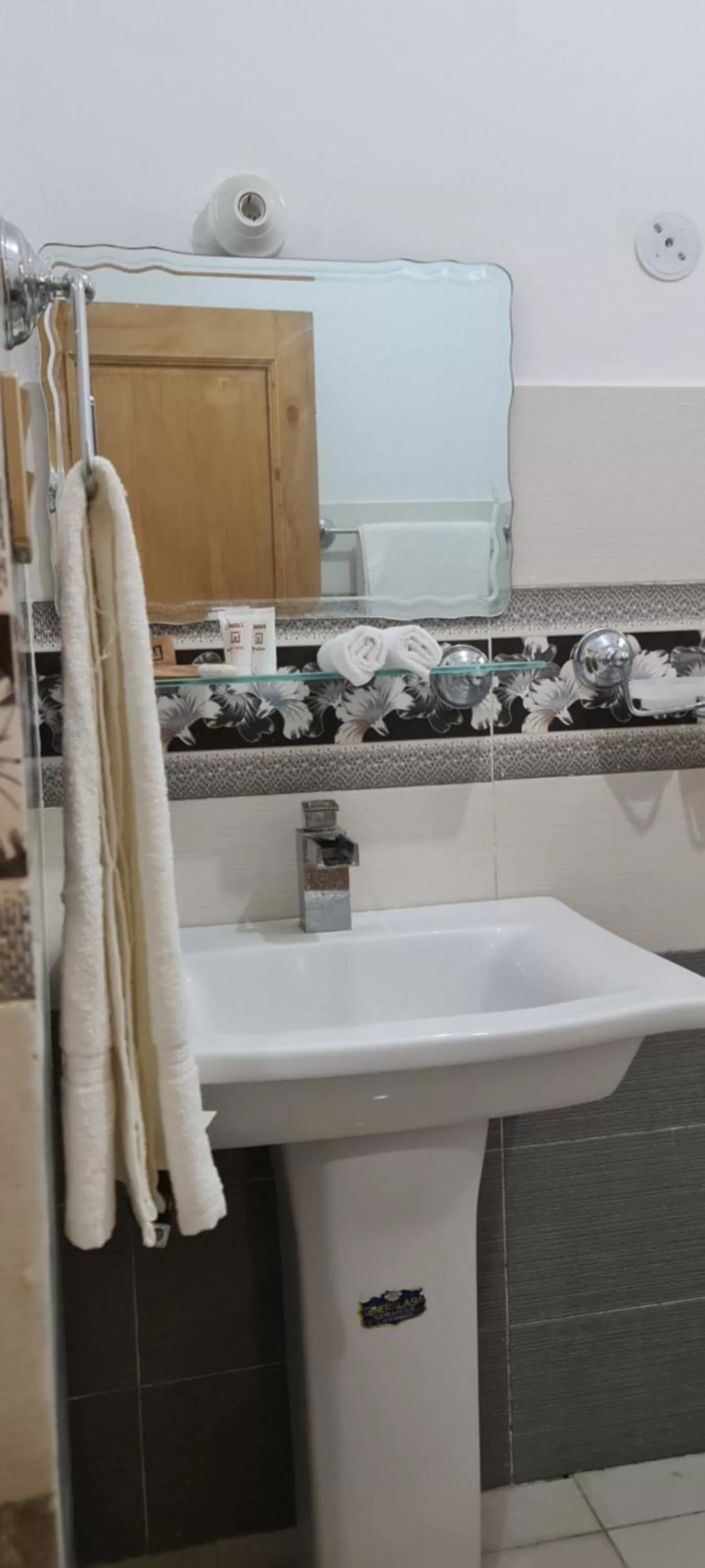 Bathroom in Indus Lodges Gilgit