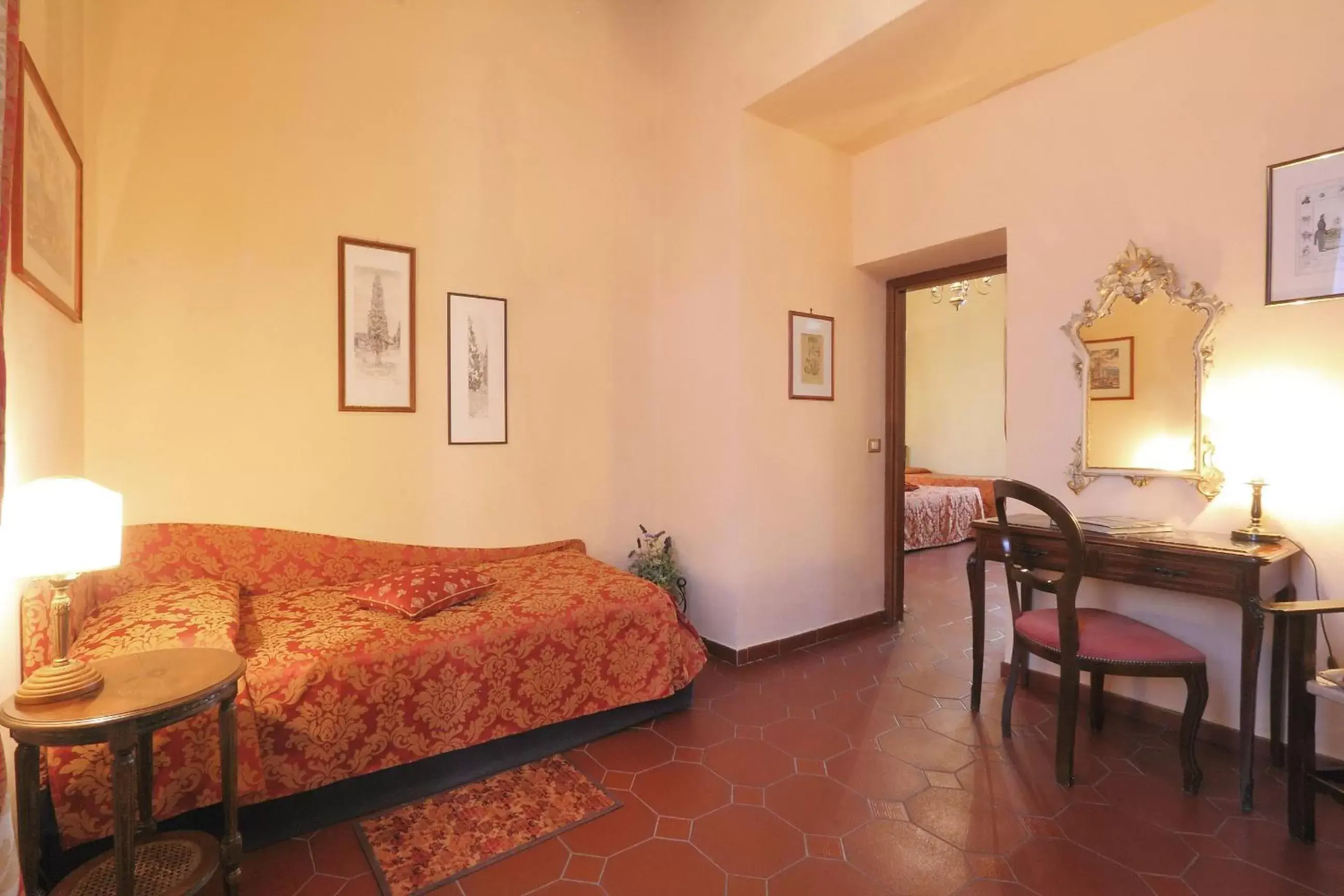 Bedroom, Room Photo in Hotel Villa Liana