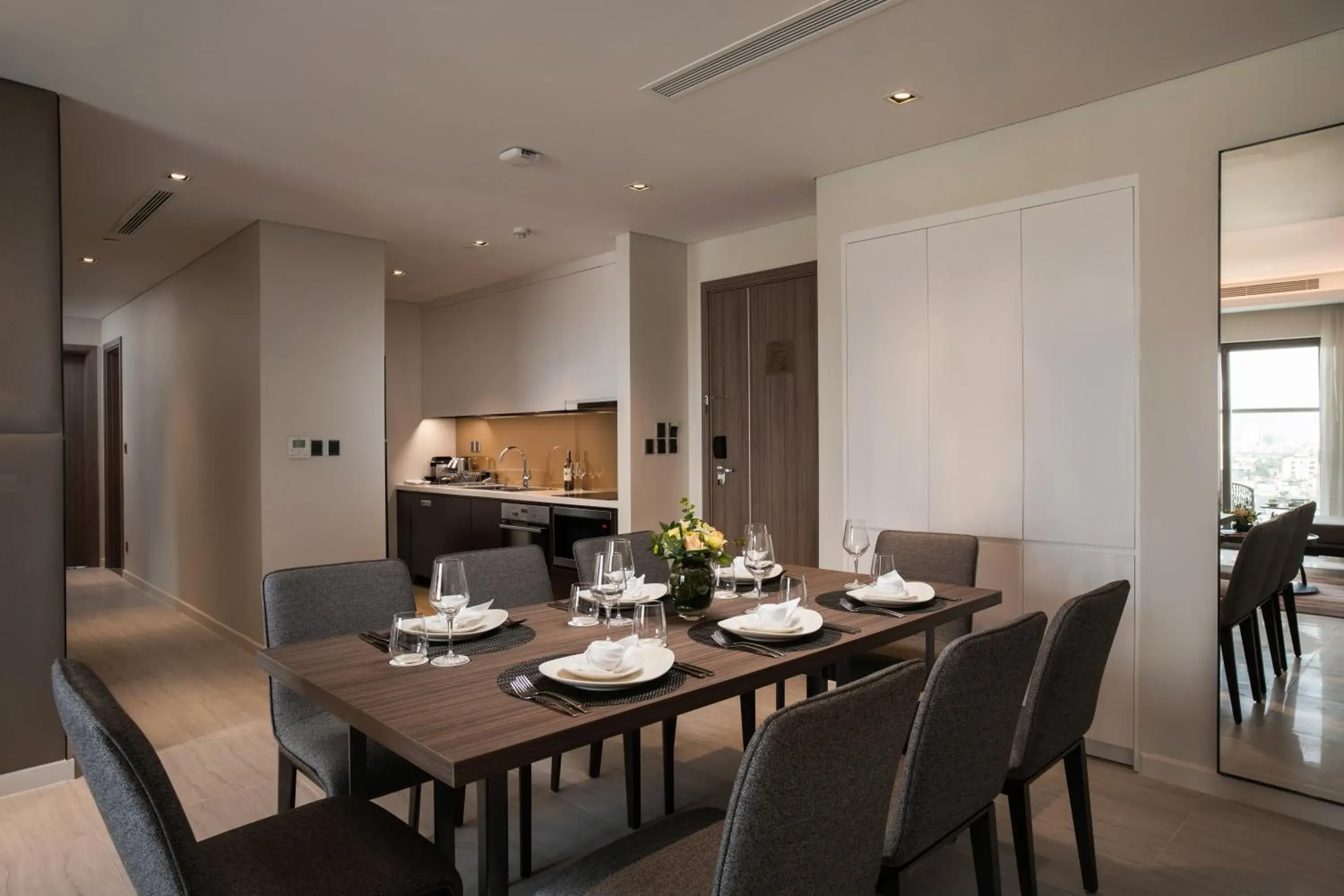 Dining area, Restaurant/Places to Eat in Oakwood Residence Hanoi