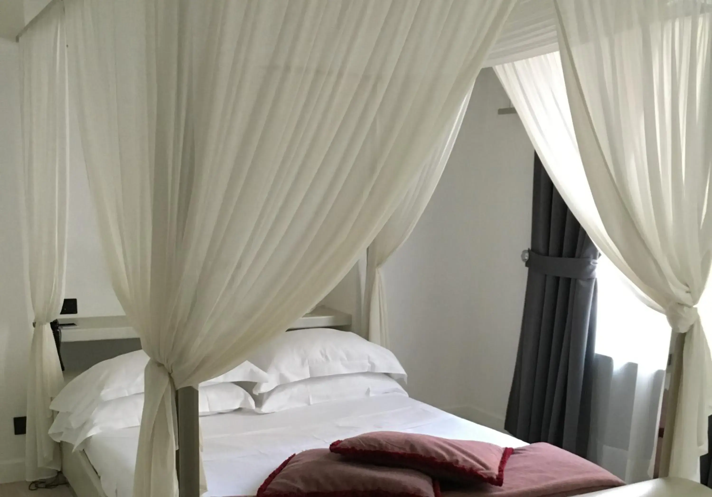 Bedroom, Bed in LHP Hotel Santa Margherita Palace & SPA