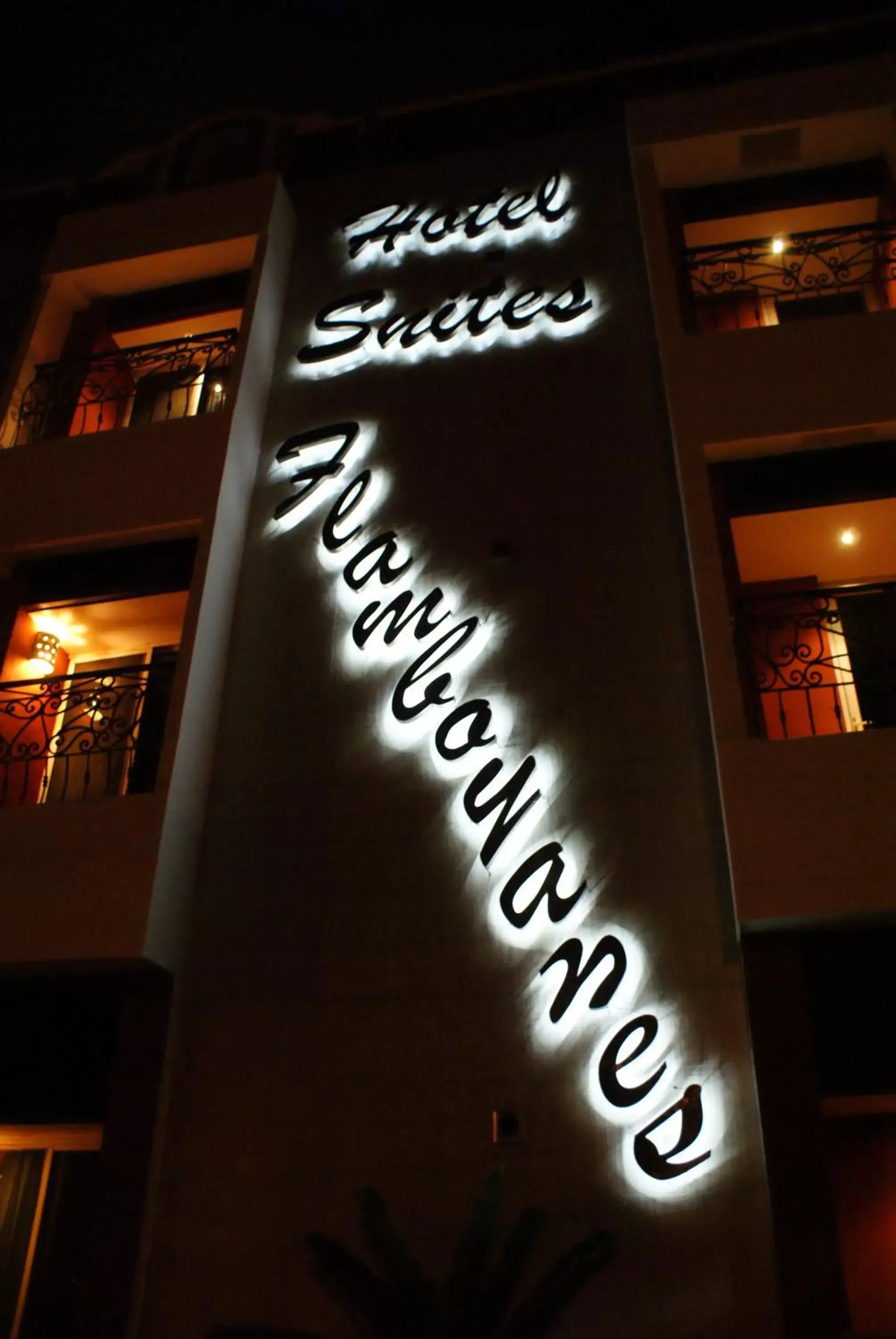 Facade/entrance in Suites Flamboyanes