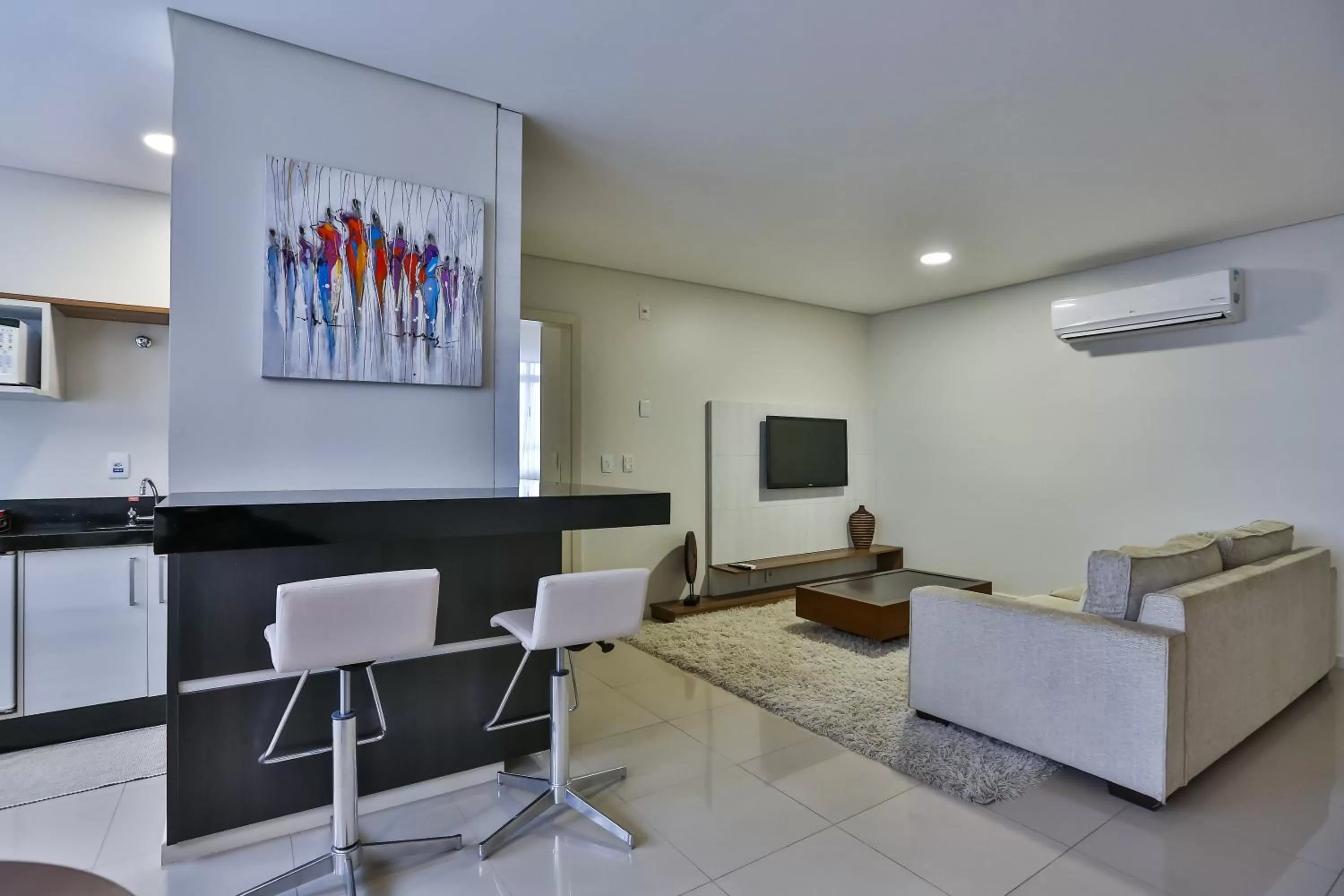 Living room in Wyndham Golden Foz Suítes