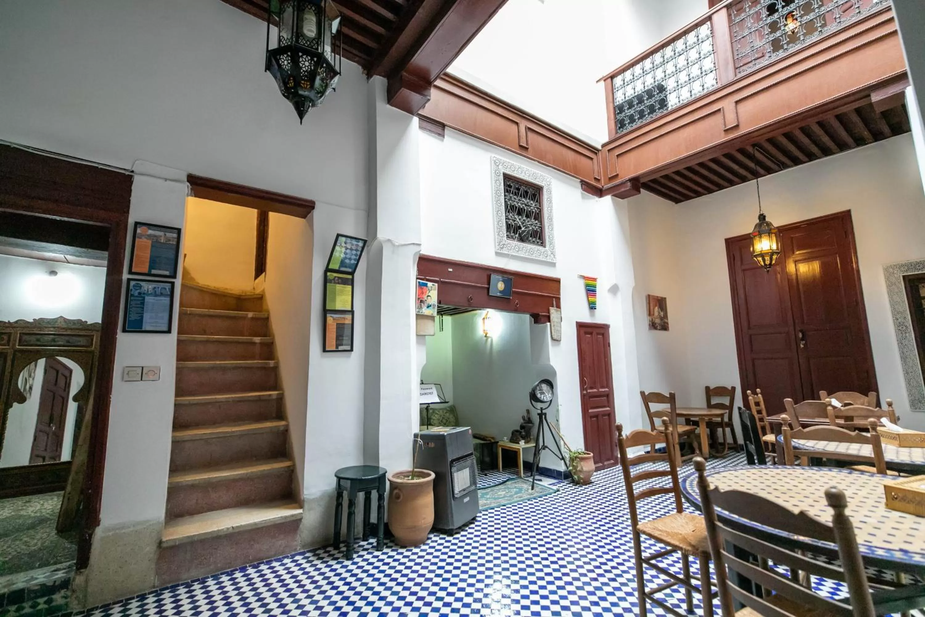 Restaurant/Places to Eat in Fez Dar