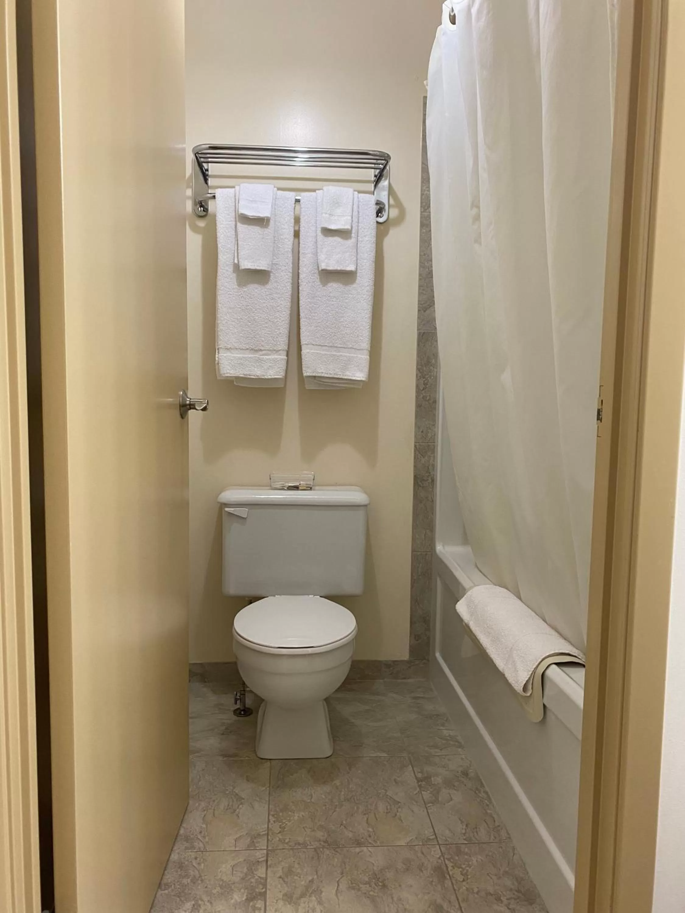 Shower in Sleep Suite Motel