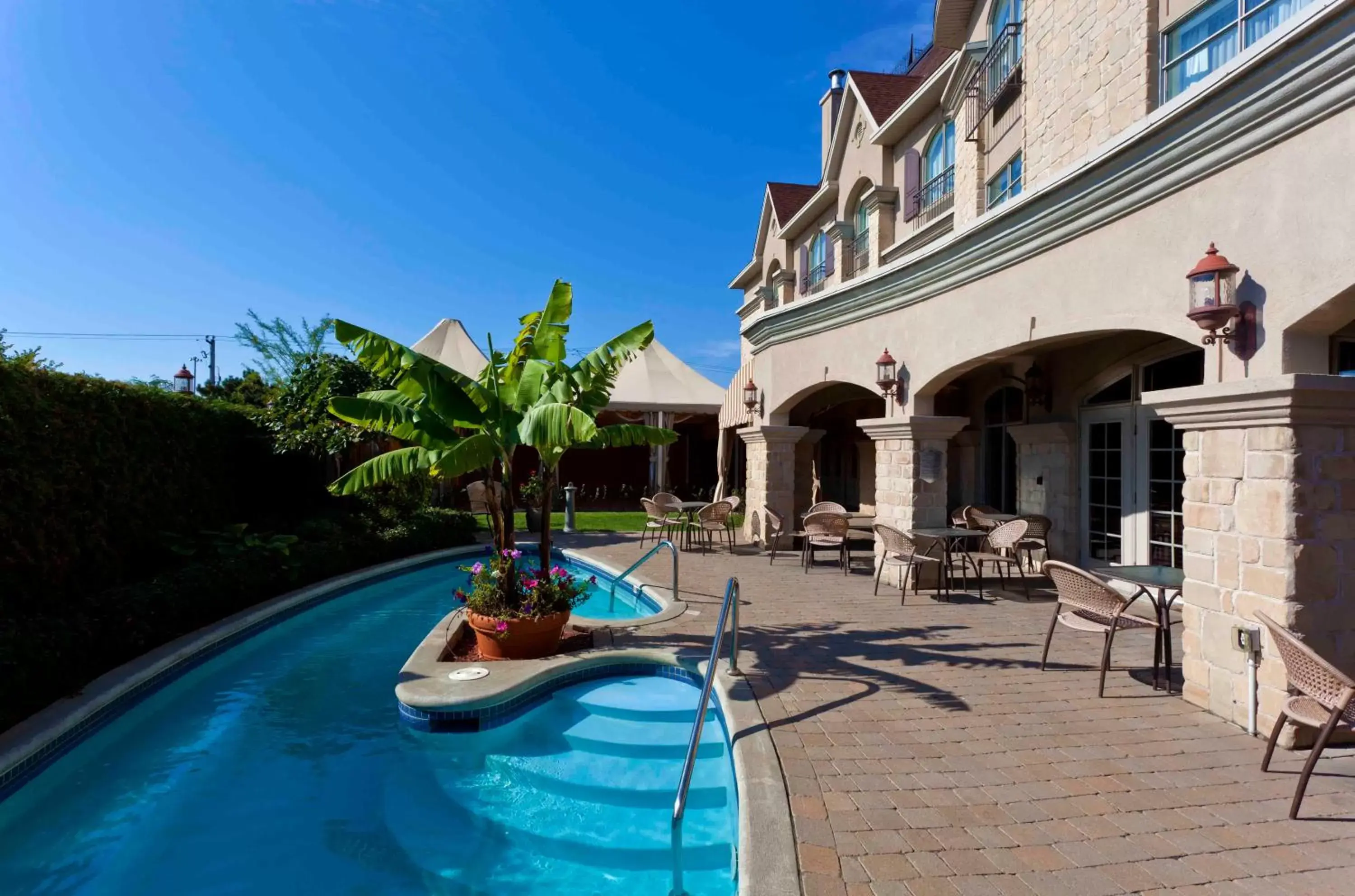 Swimming Pool in Le St-Martin Hotel & Suites