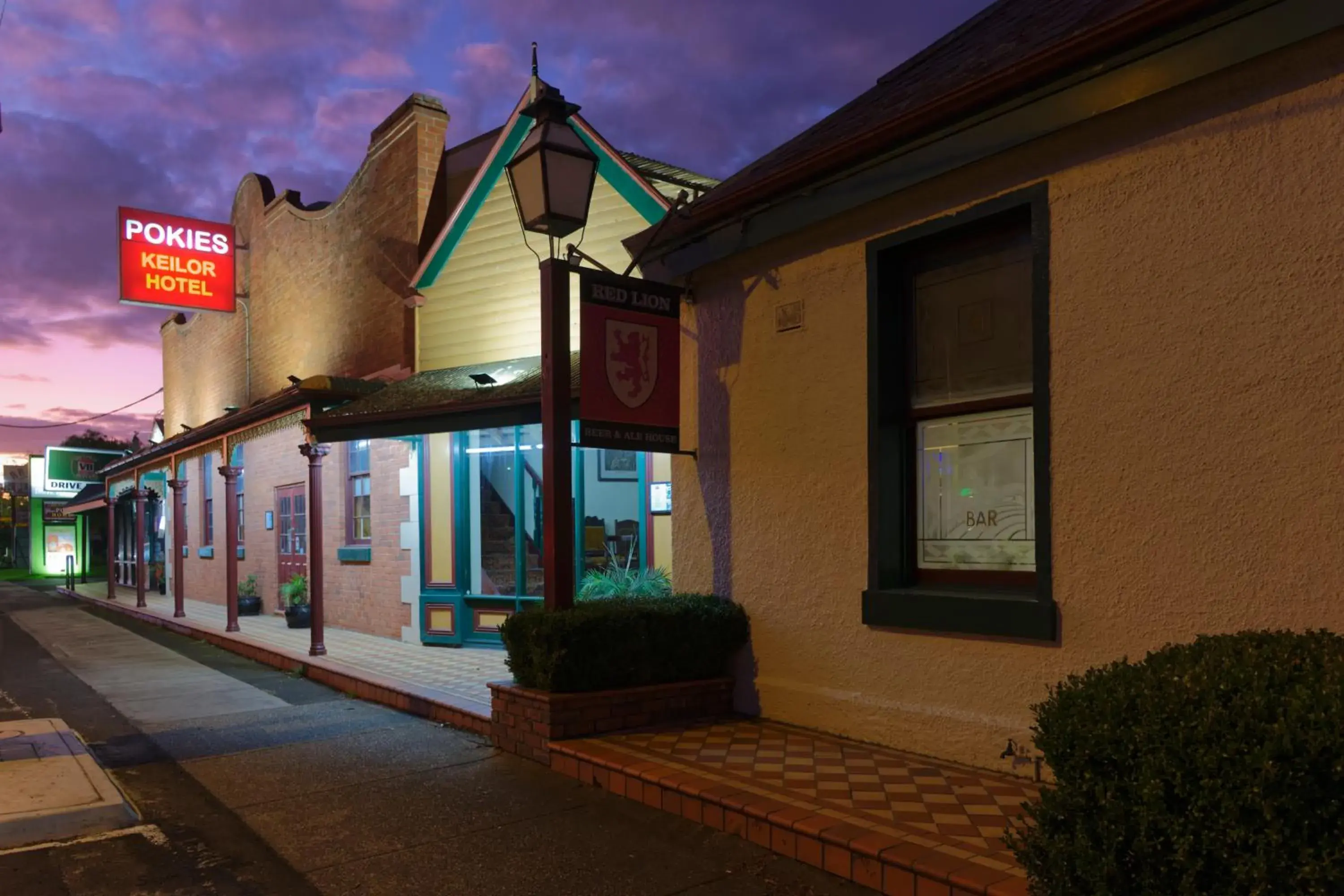 Restaurant/places to eat, Property Building in Keilor Motor Inn