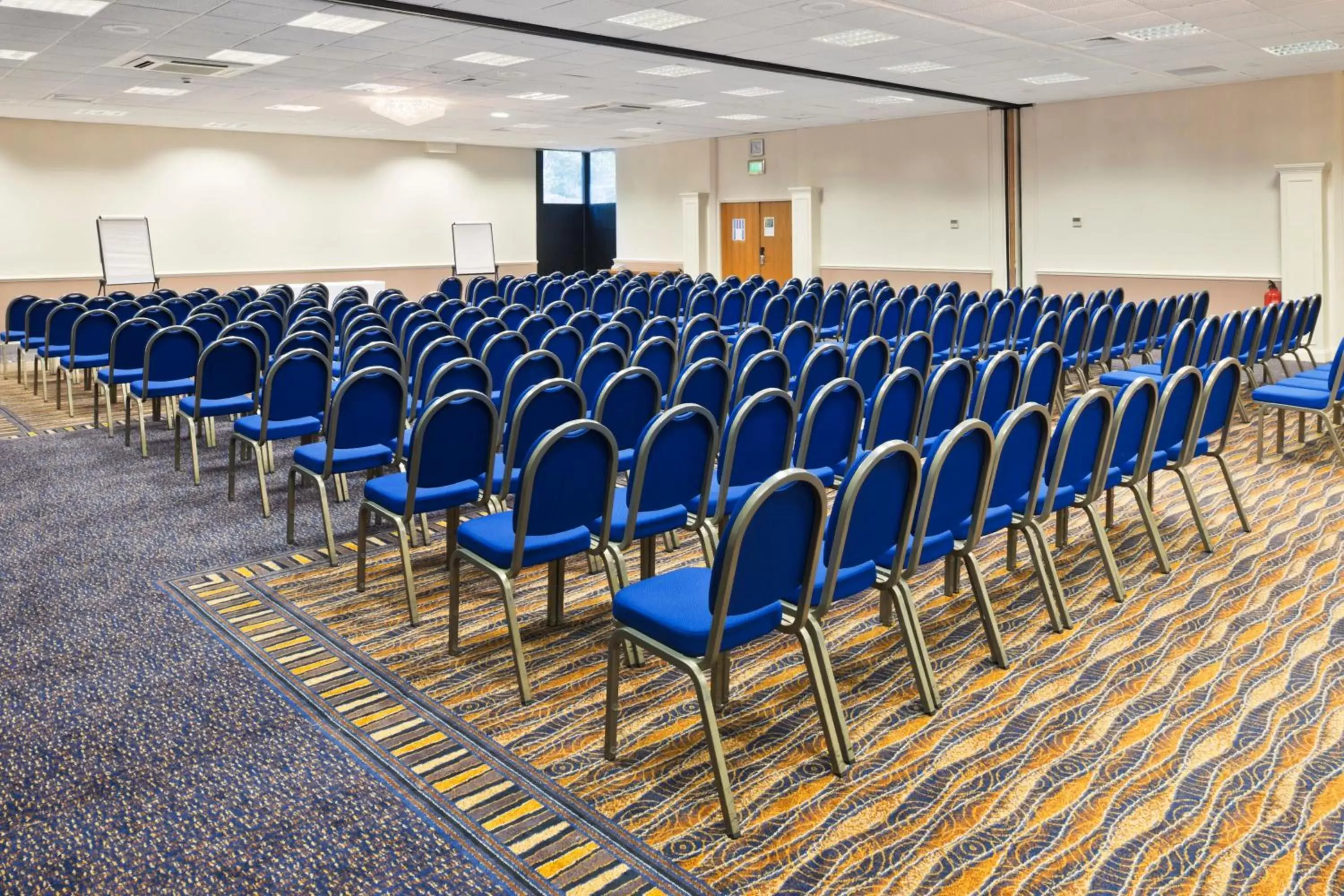 Meeting/conference room in Holiday Inn Runcorn M56 Junction 12, an IHG Hotel