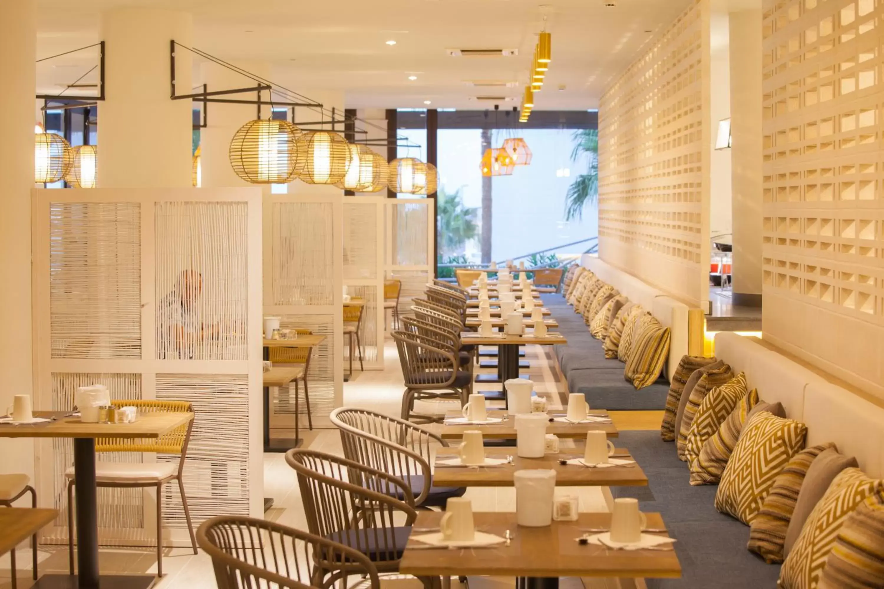 Restaurant/Places to Eat in Corallium Dunamar by Lopesan Hotels - Adults Only