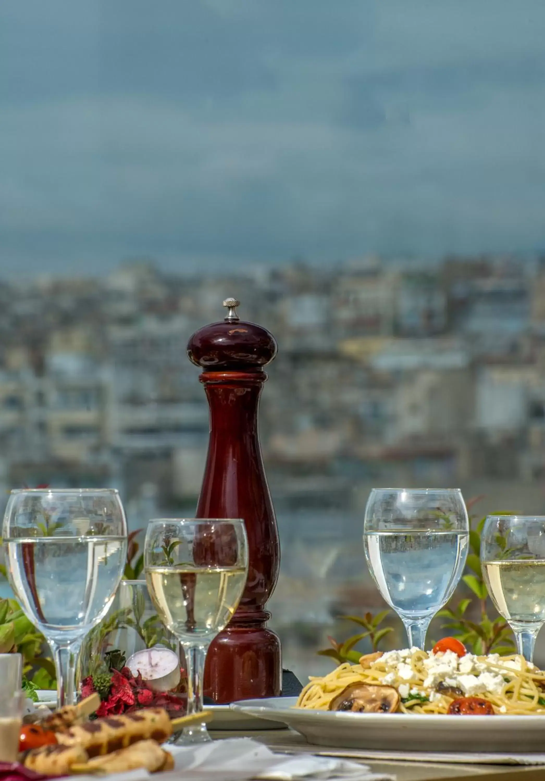 Bird's eye view, Drinks in Capsis Hotel Thessaloniki