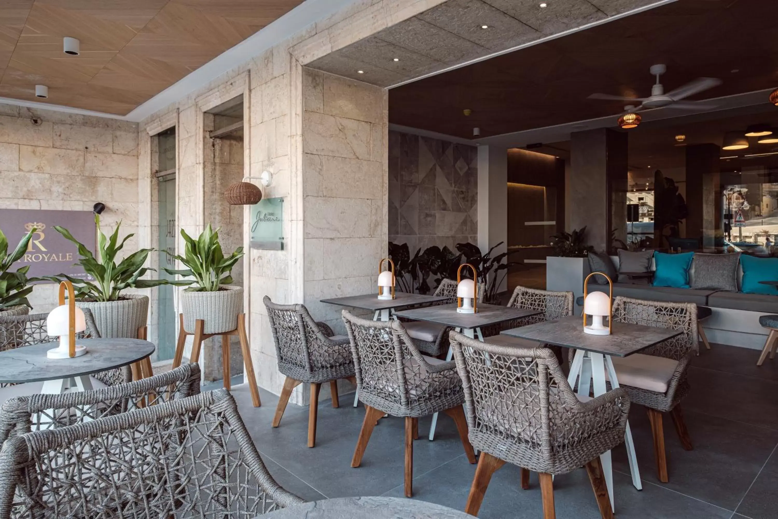 Breakfast, Restaurant/Places to Eat in Hotel Juliani - Boutique Hotel