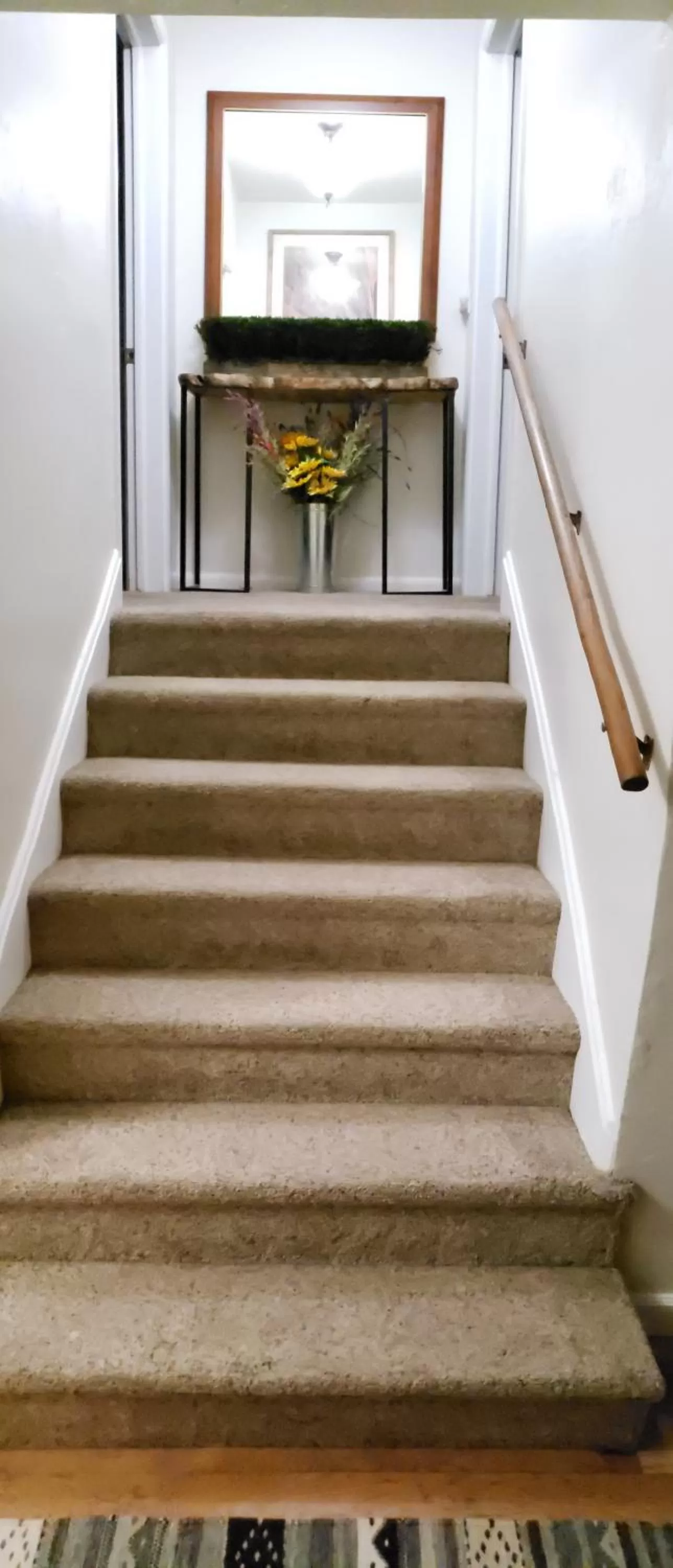 Facade/entrance in Stone Lizard Lodge