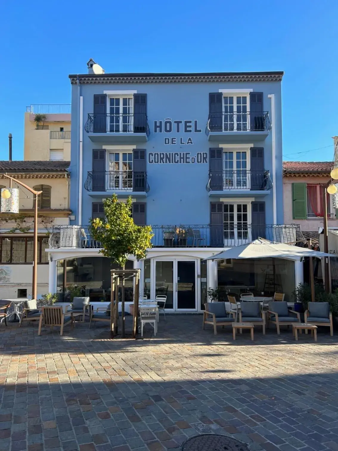 Property Building in Hôtel de la Corniche d'Or