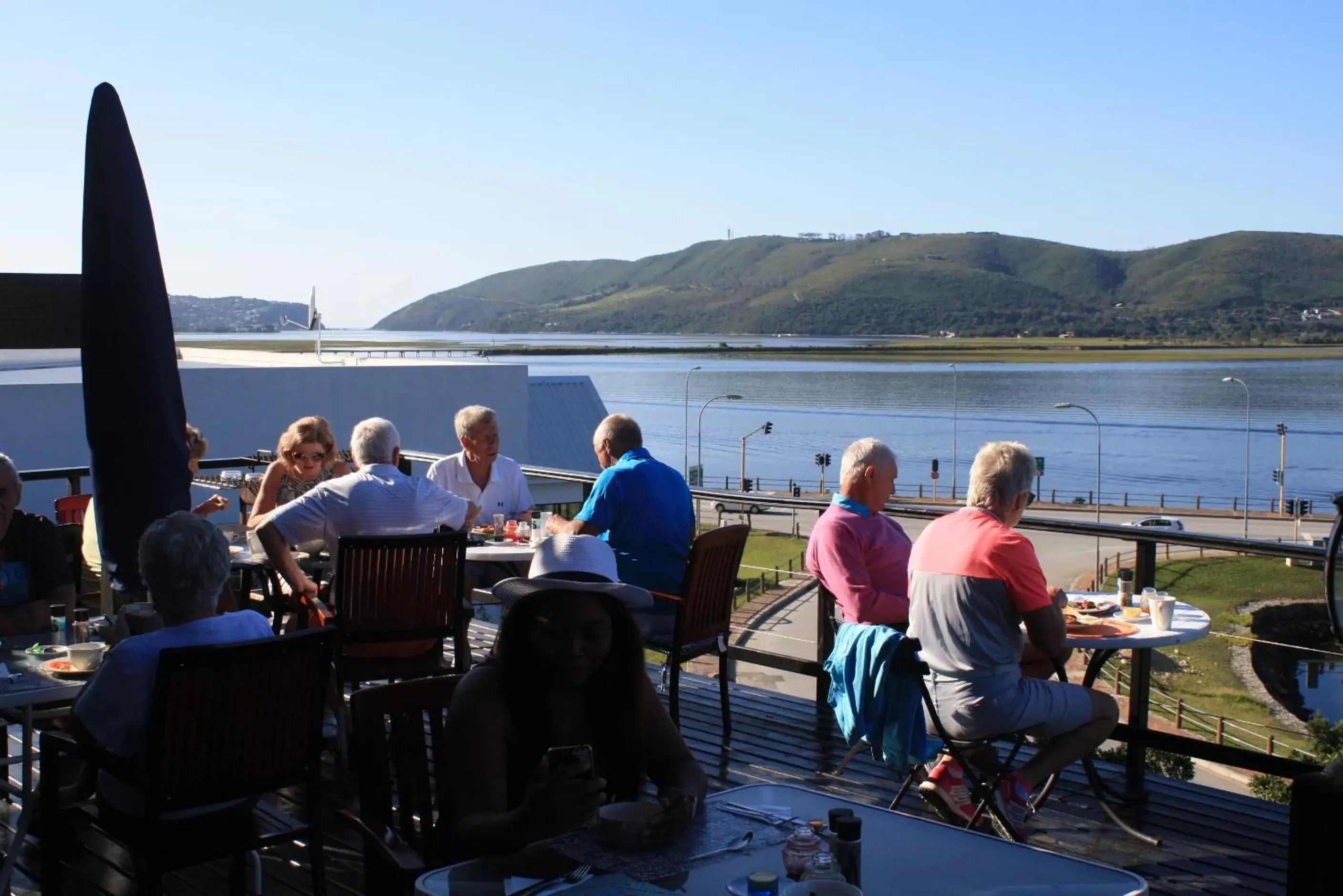 group of guests, Guests in Lagoon Lodge