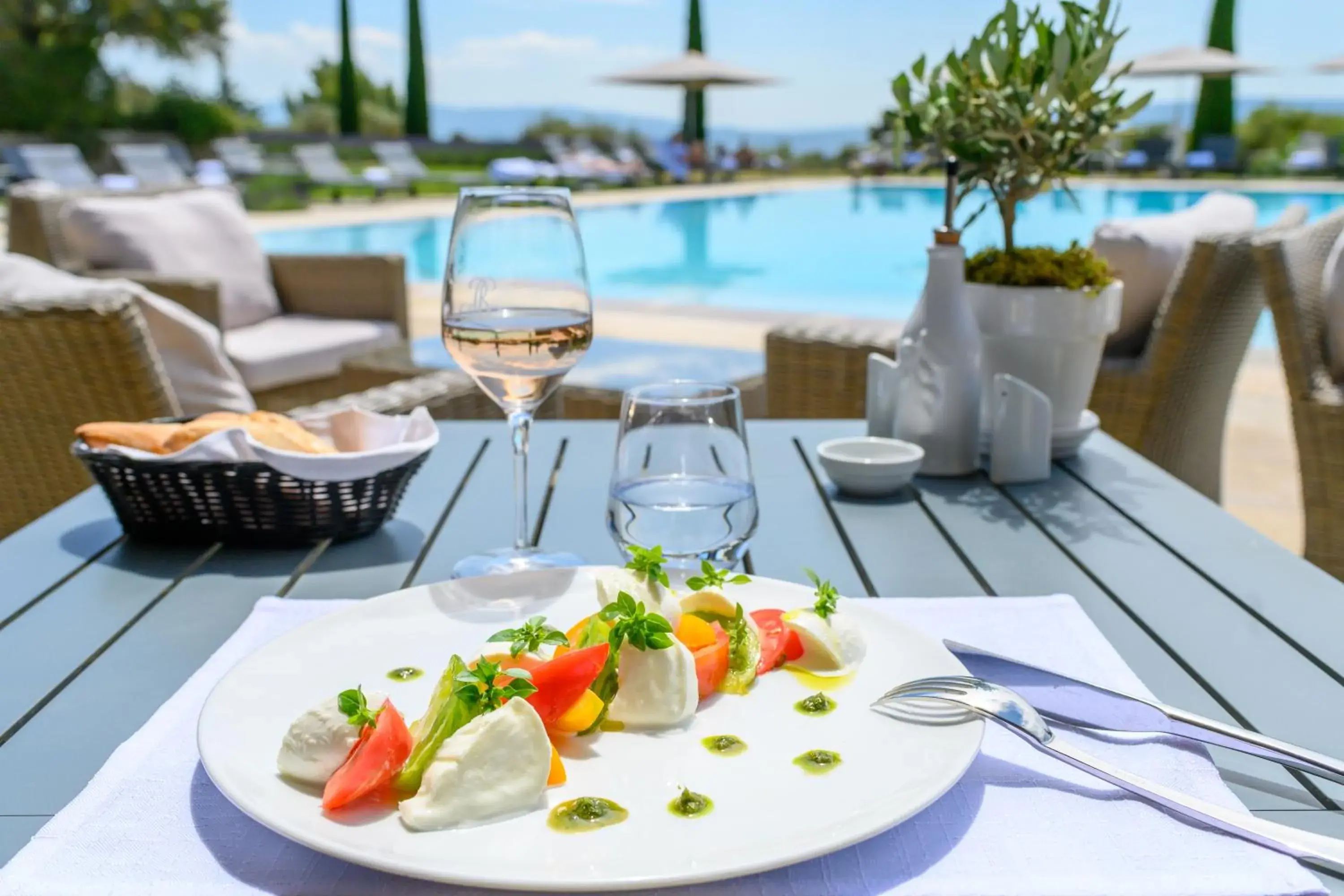 Food and drinks, Swimming Pool in Hotel Les Bories & Spa