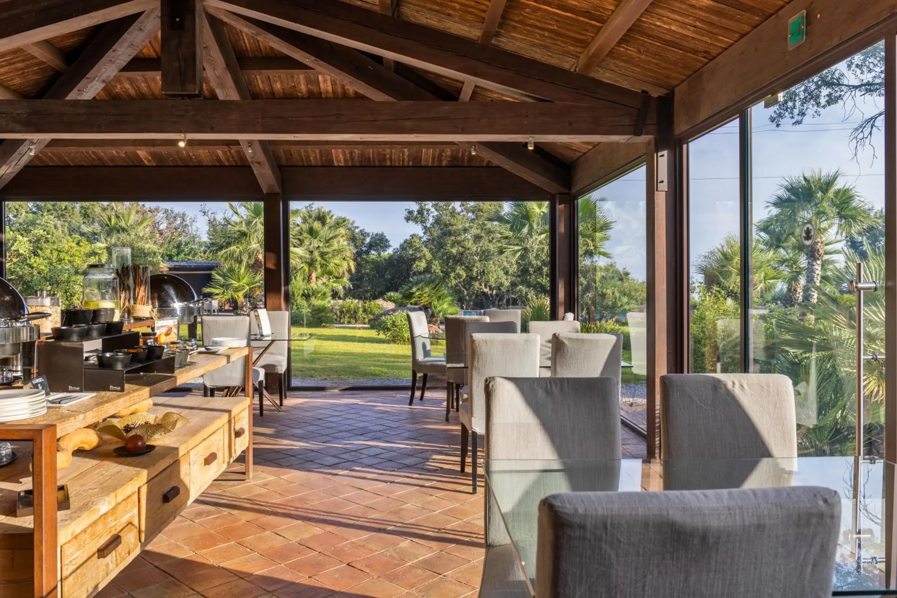 Restaurant/places to eat in Vallegrande Nature Resort by Geocharme Restaurant/places to eat in Vallegrande Nature Resort by Geocharme