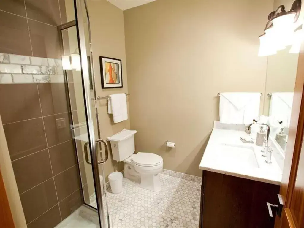 Bathroom in Columbia Cliff Villas