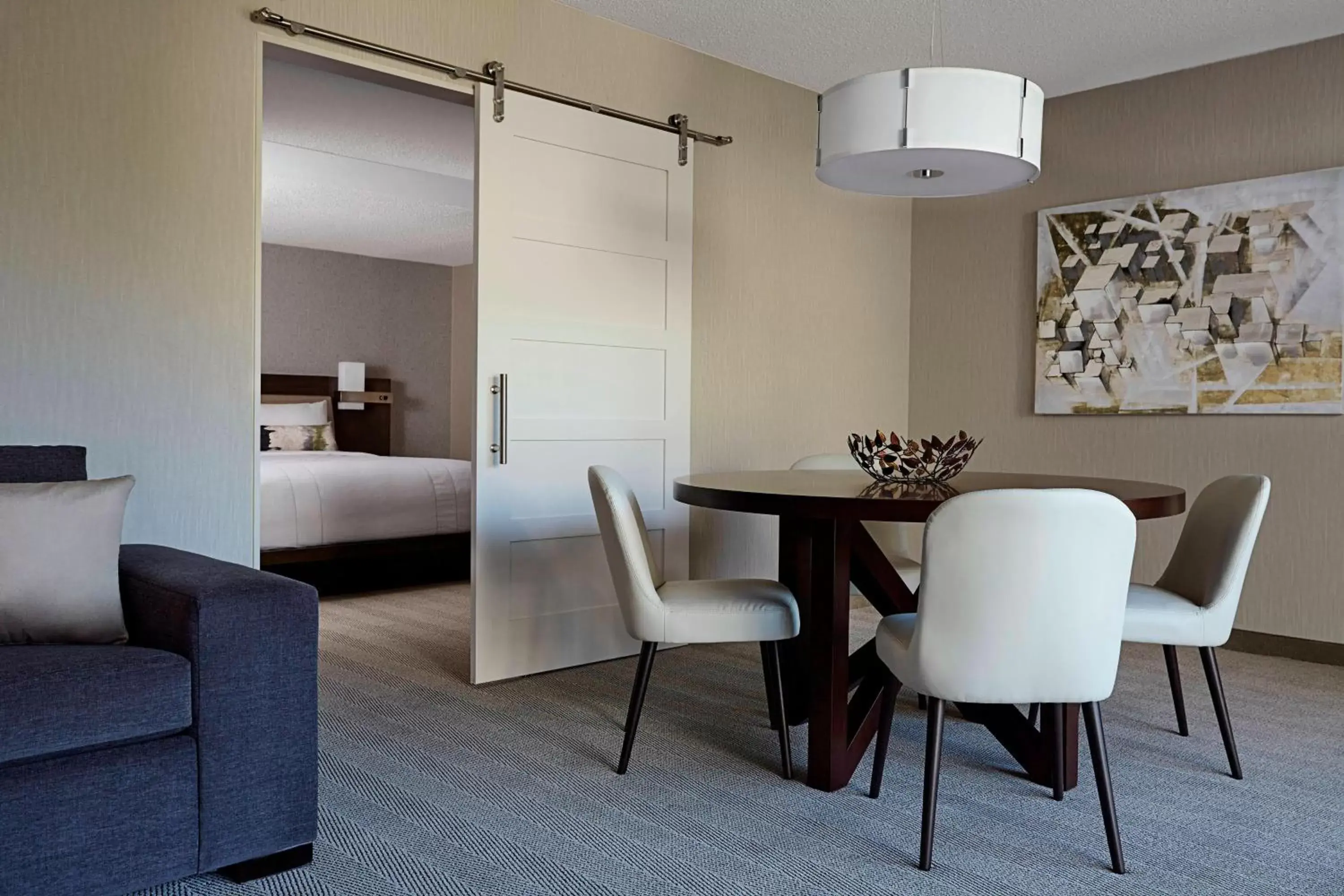 Bedroom, Dining Area in Bethesda Marriott